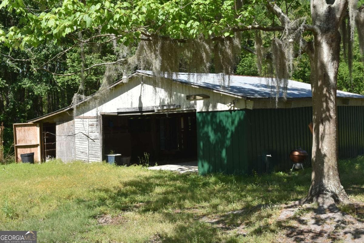 3 bedroom, 2 bathroom, 1,560 sq ft manufactured home,single family residence for sale at 2607 Cecil Nobles Highway, Ludowici, GA 31316 — photo 2