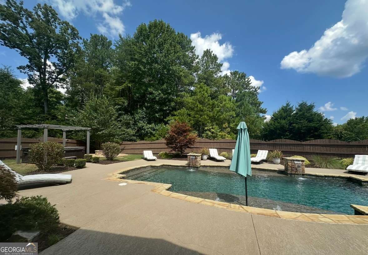 6 bedroom, 4 bathroom, 4,900 sq ft single family residence for sale at 41 Lake Sydney Drive, Dawsonville, GA 30534 — photo 5