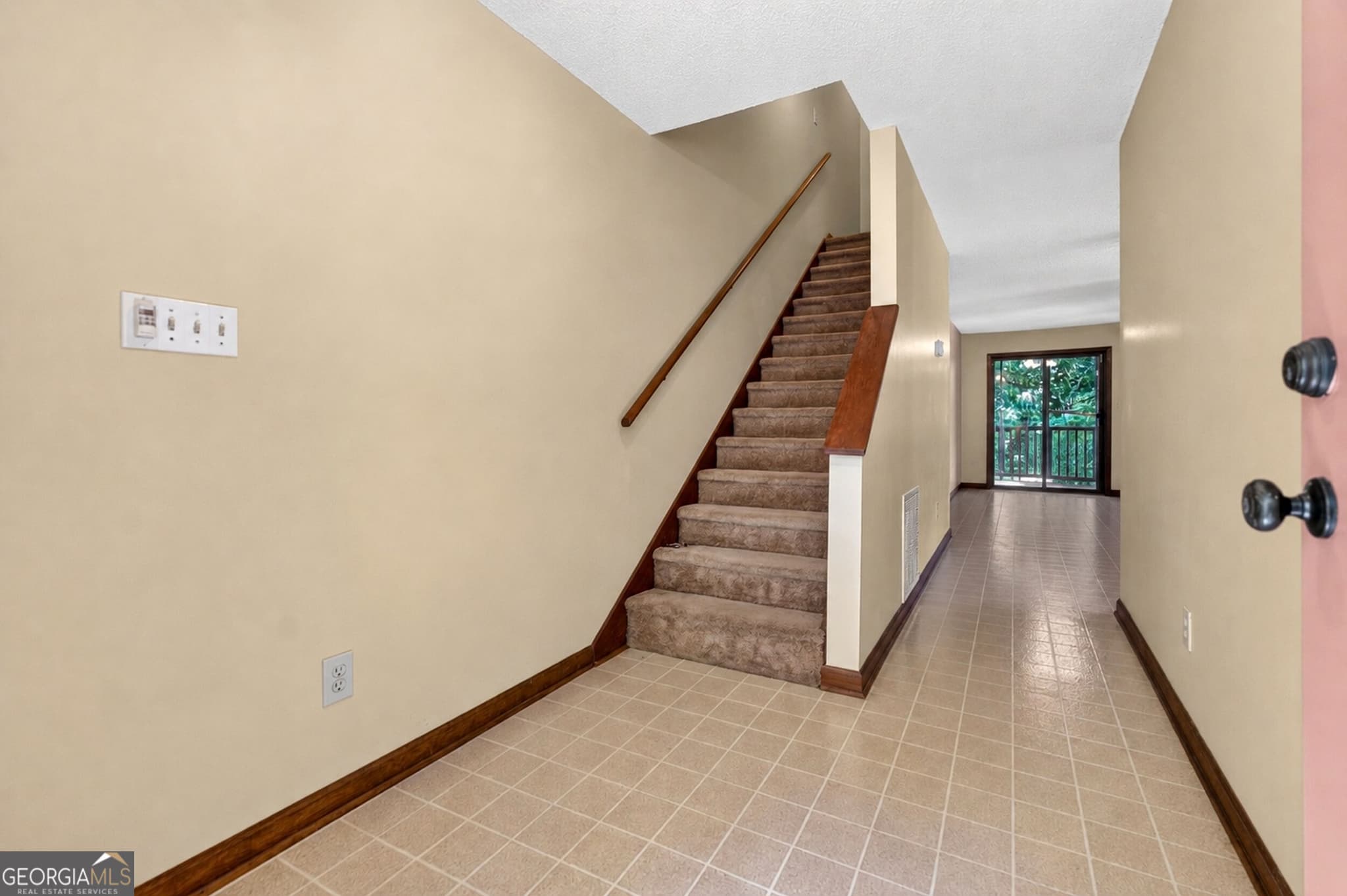 3 bedroom, 2 bathroom, 2,028 sq ft single family residence for sale at 919 Walker Avenue, Atlanta, GA 30316 — photo 6
