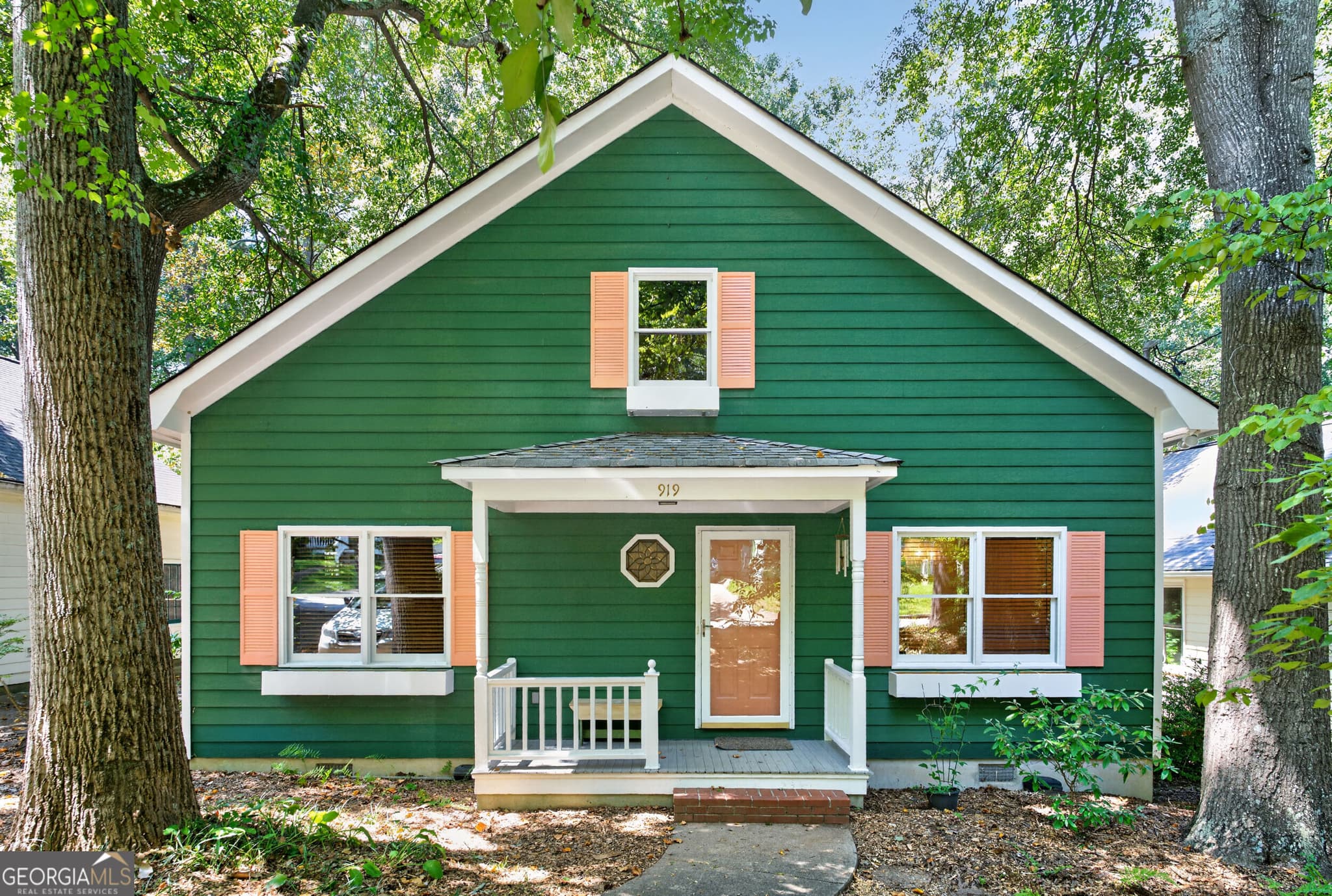 3 bedroom, 2 bathroom, 2,028 sq ft single family residence for sale at 919 Walker Avenue, Atlanta, GA 30316 — photo 1 of 73