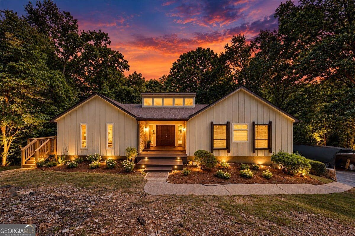 4 bedroom, 3 bathroom, 3,502 sq ft single family residence for sale at 575 Periwinkle Drive, Roswell, GA 30075