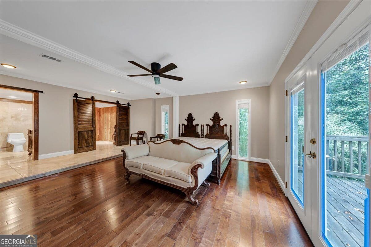 4 bedroom, 3 bathroom, 3,502 sq ft single family residence for sale at 575 Periwinkle Drive, Roswell, GA 30075 — photo 5