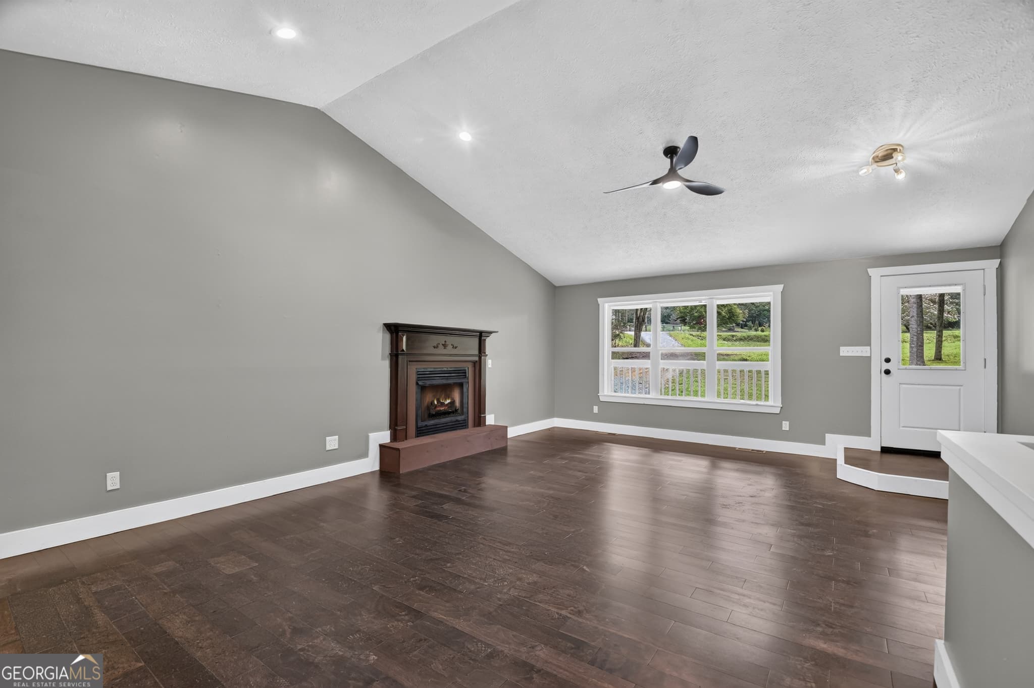 4 bedroom, 2 bathroom, 2,796 sq ft single family residence for sale at 232 Chestnut Gap Road, Blue Ridge, GA 30513 — photo 7