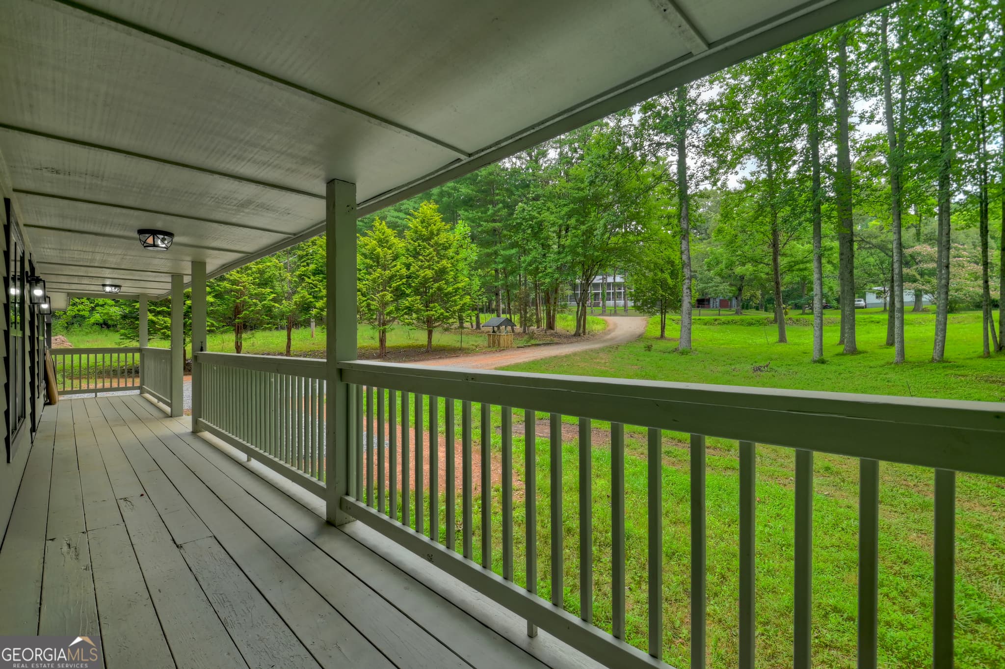 4 bedroom, 2 bathroom, 2,796 sq ft single family residence for sale at 232 Chestnut Gap Road, Blue Ridge, GA 30513 — photo 3