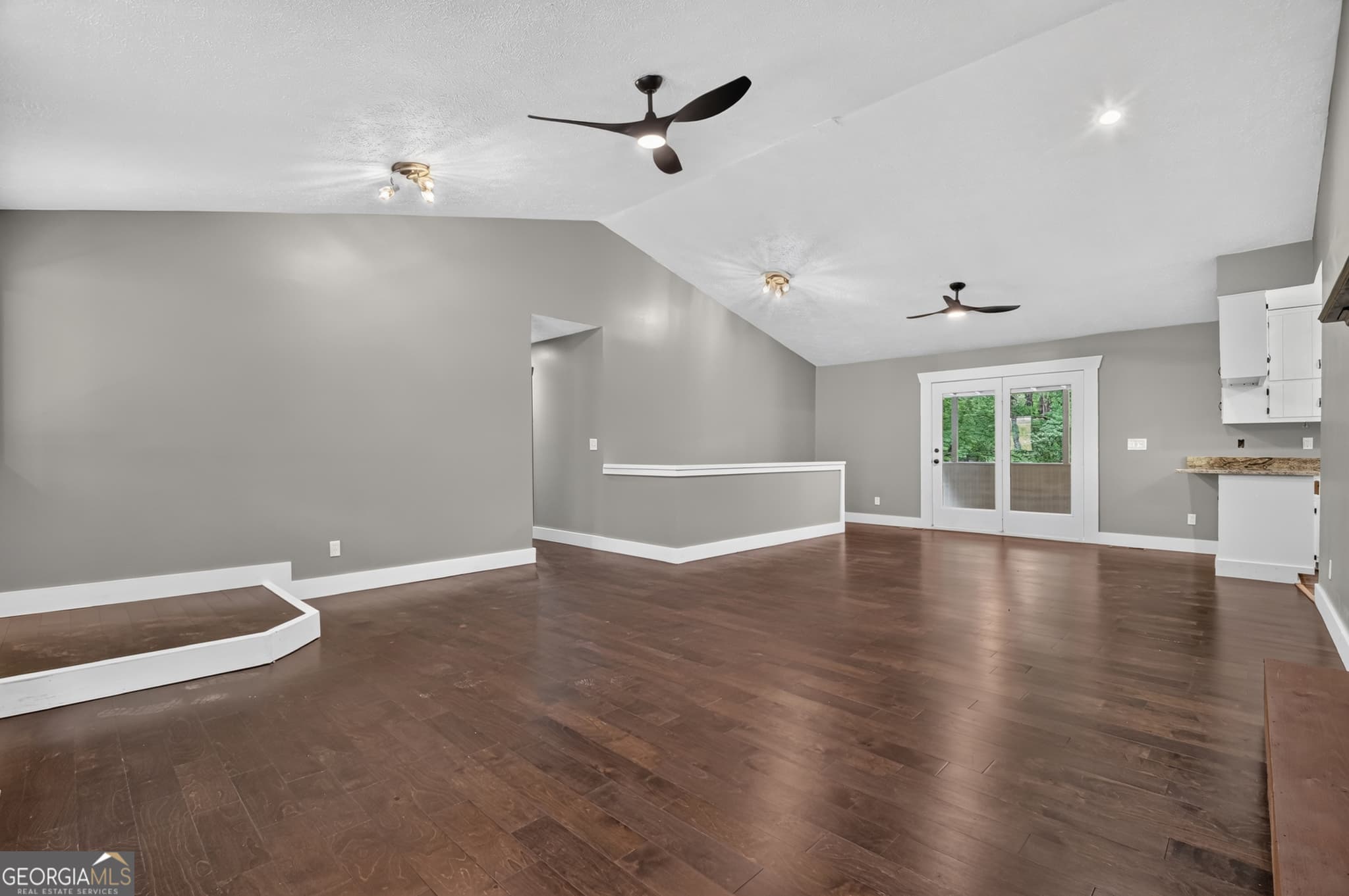 4 bedroom, 2 bathroom, 2,796 sq ft single family residence for sale at 232 Chestnut Gap Road, Blue Ridge, GA 30513 — photo 9