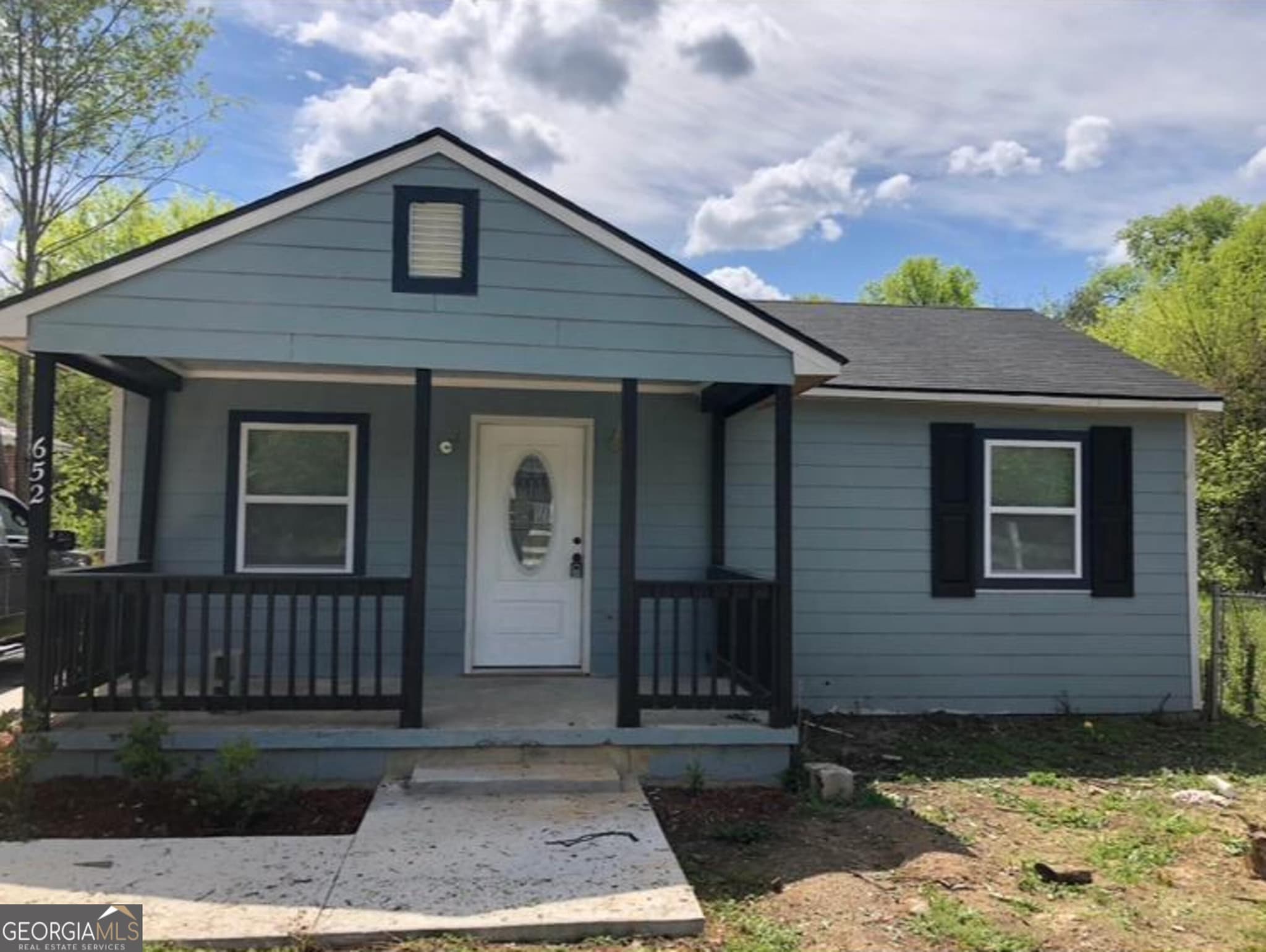 3 bedroom, 2 bathroom, 1,500 sq ft single family residence for sale at 652 Moreland Avenue, Macon, GA 31206 — photo 2