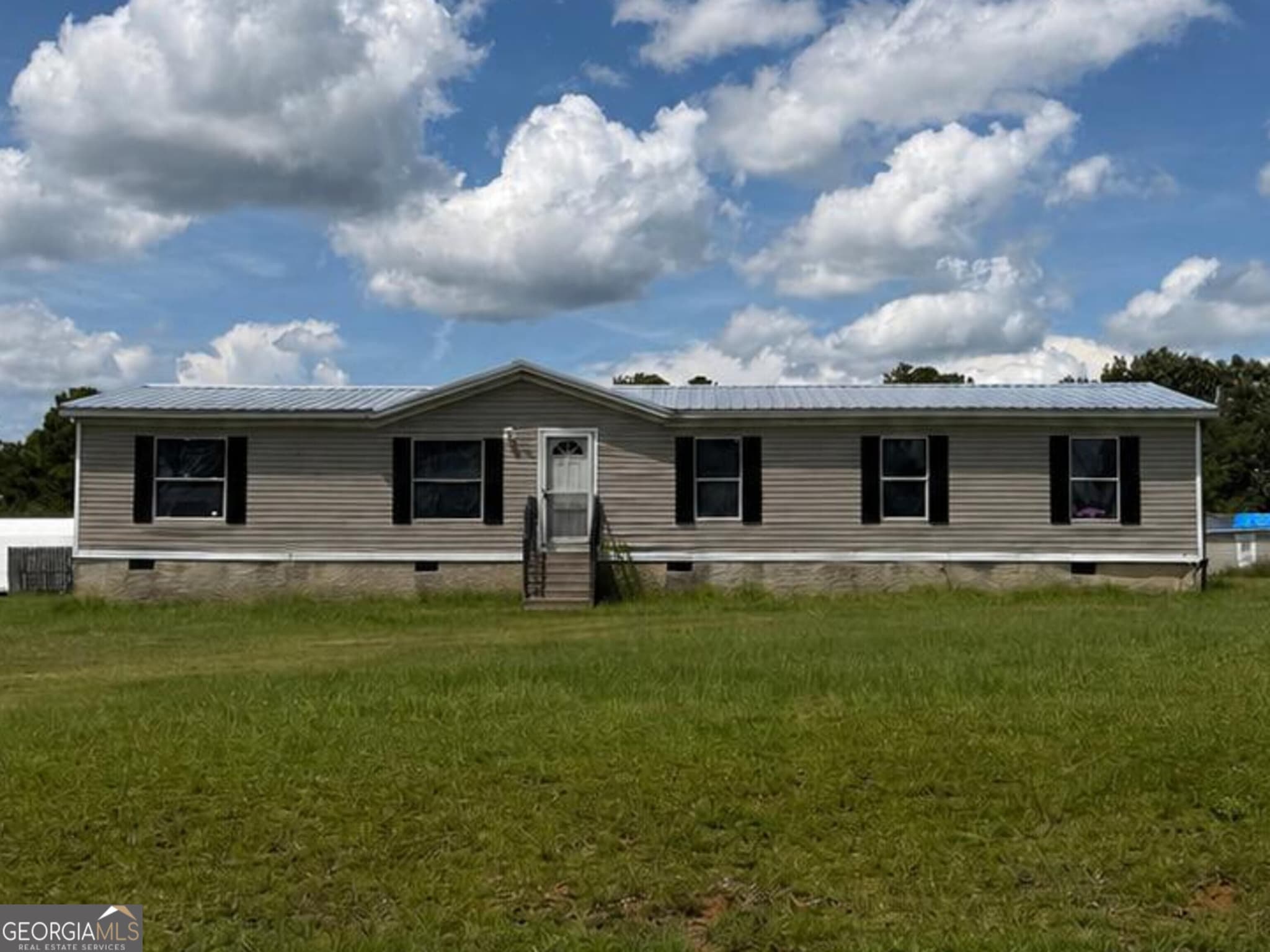 4 bedroom, 2 bathroom, 1,680 sq ft single family residence for sale at 272 Chase Drive, East Dublin, GA 31027 — photo 2