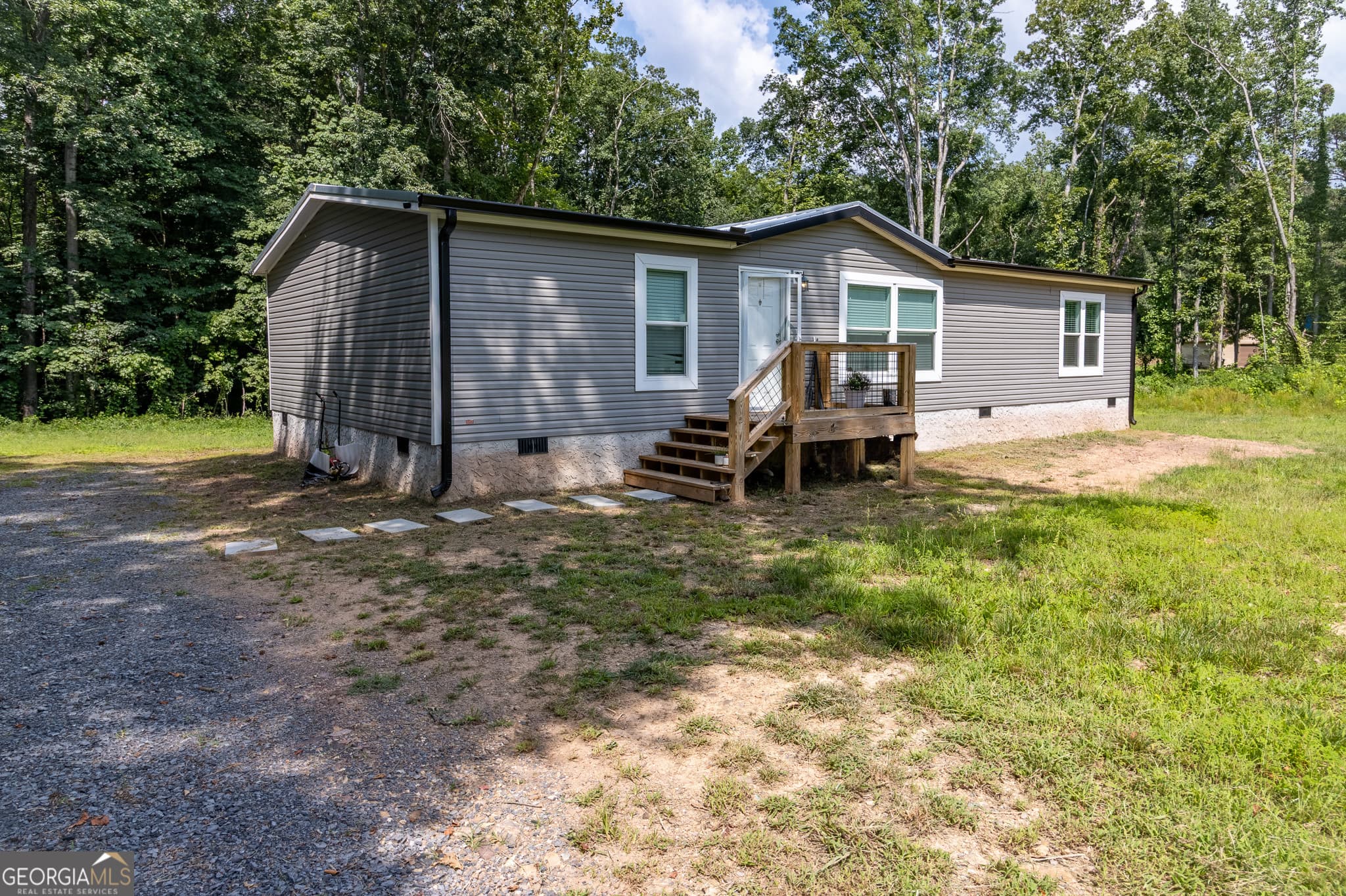 3 bedroom, 2 bathroom, 1,500 sq ft manufactured home,single family residence for sale at 3277 Hurricane, Rocky Face, GA 30740 — photo 2
