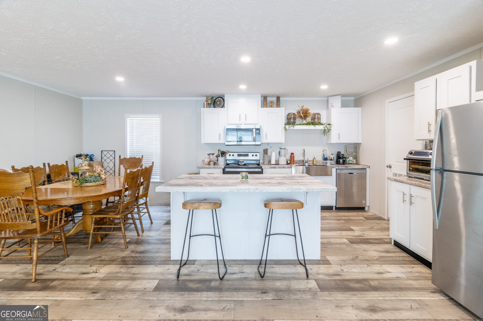 3 bedroom, 2 bathroom, 1,500 sq ft manufactured home,single family residence for sale at 3277 Hurricane, Rocky Face, GA 30740 — photo 10