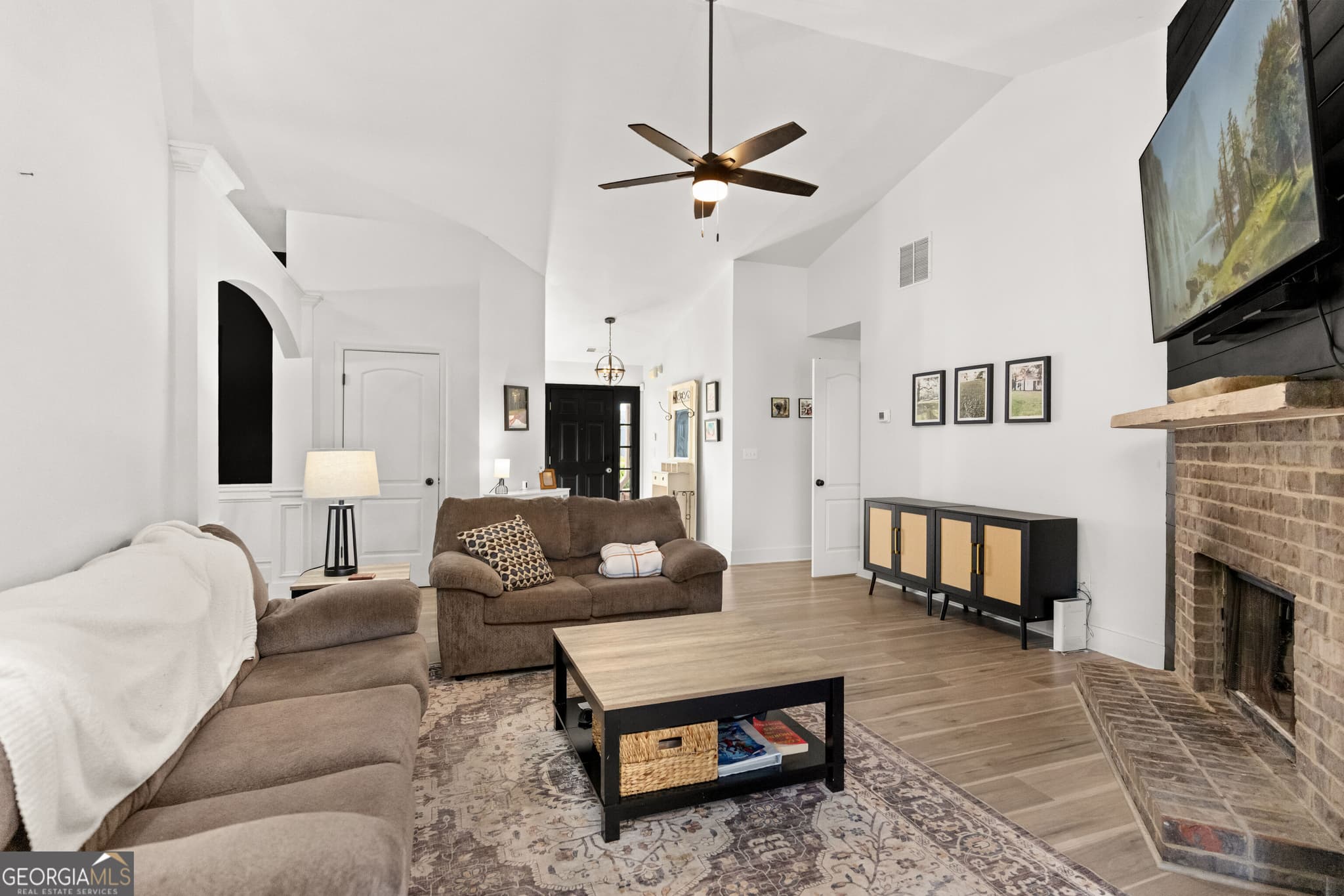 3 bedroom, 2 bathroom, 2,125 sq ft single family residence for sale at 117 Oakwood Drive, Eatonton, GA 31024 — photo 9