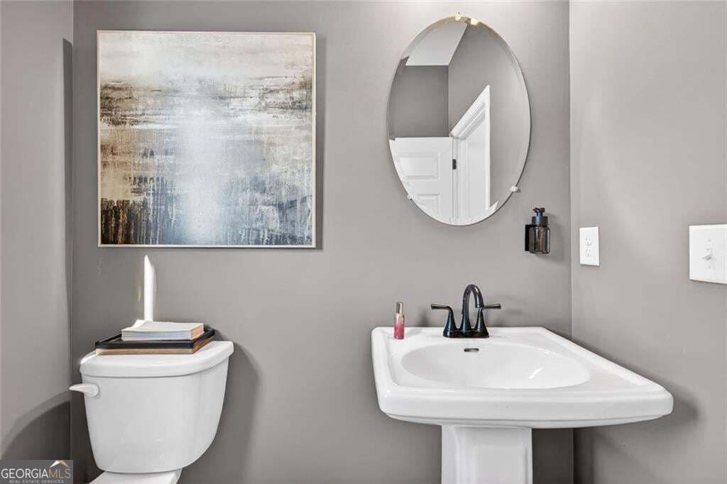 4 bedroom, 2.5 bathroom, 2,372 sq ft single family residence for sale at 108 Alcovy Trail, Calhoun, GA 30701 — photo 5