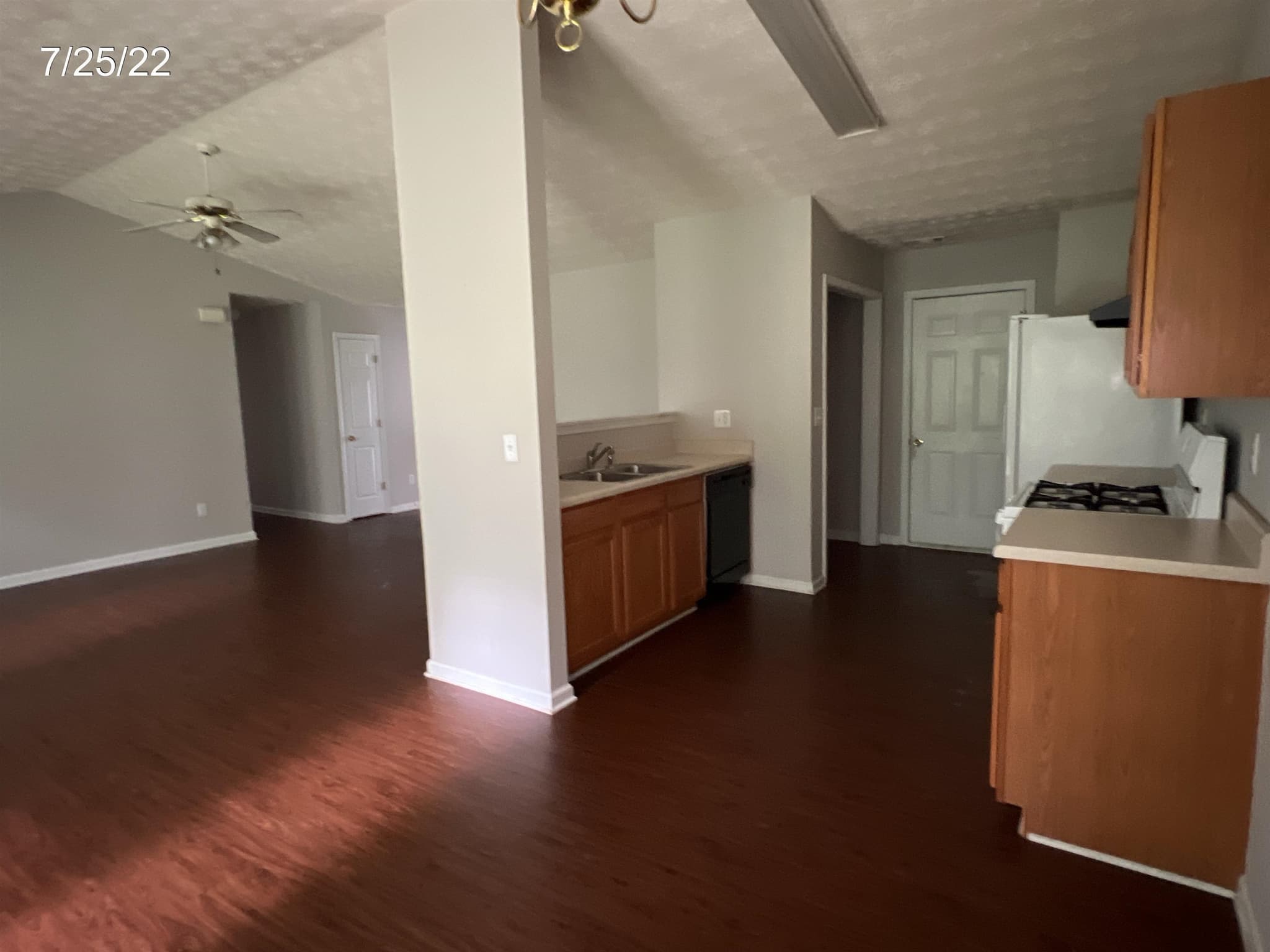 3 bedroom, 2 bathroom, 1,275 sq ft single family residence for rent at 413 Shenandoah Court, Winder, GA 30680 for $1,795 a month — photo 8