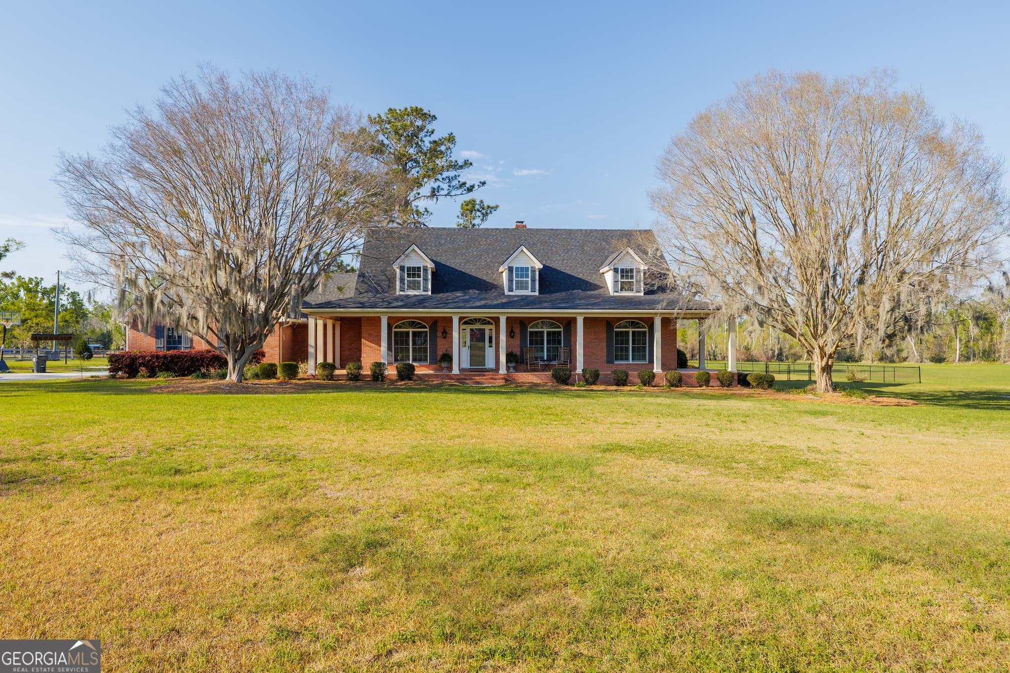 4 bedroom, 2.5 bathroom, 2,878 sq ft single family residence for sale at 3497 Brown Road, Valdosta, GA 31601 — photo 2