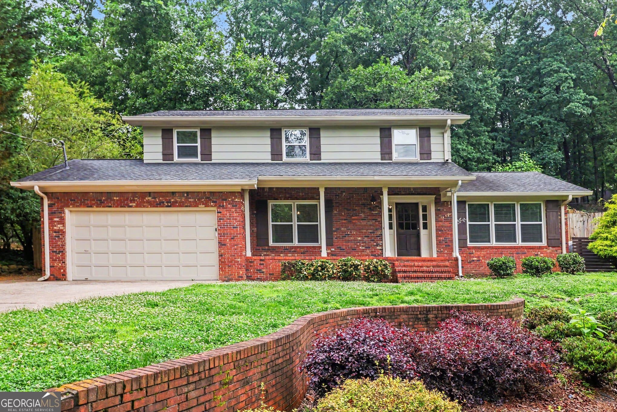 4 bedroom, 2.5 bathroom, 2,300 sq ft single family residence sold at 1183 Cumberland Valley Road, Gainesville, GA 30501