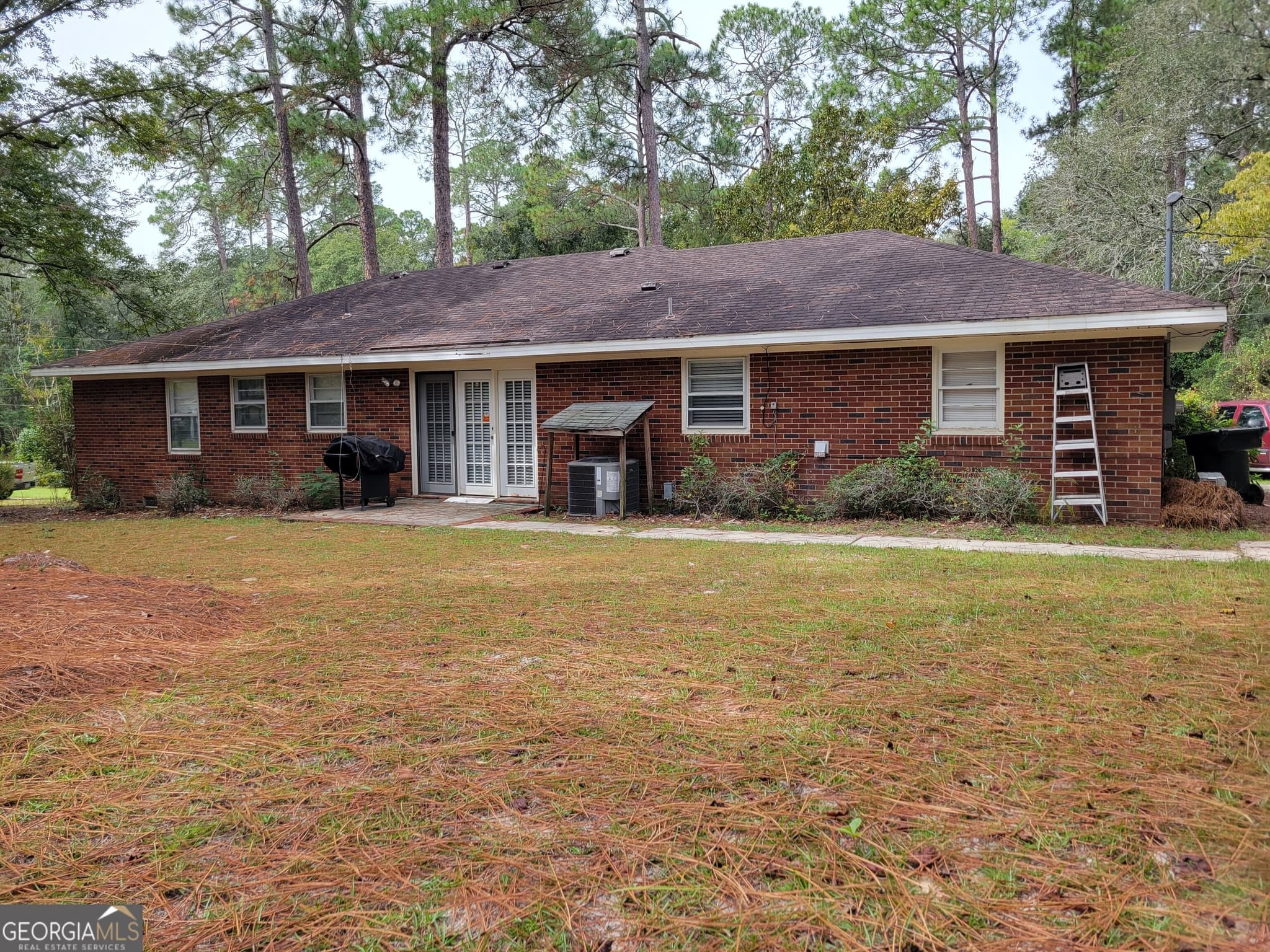 3 bedroom, 2 bathroom, 1,704 sq ft single family residence for sale at 107 Nottingham Trail, Statesboro, GA 30458 — photo 7