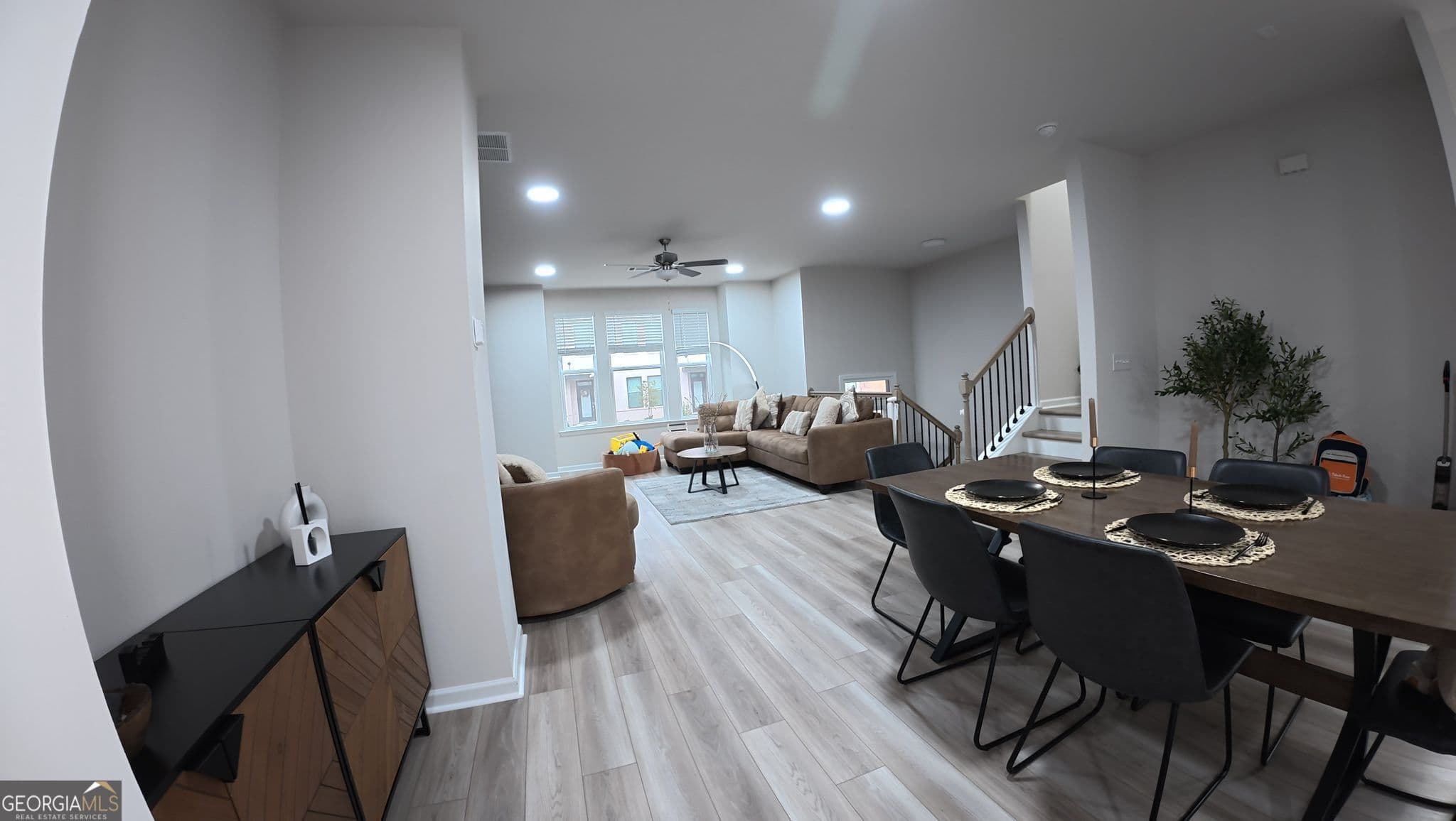 4 bedroom, 3.5 bathroom townhouse for sale at 320 Cornett Way, Lawrenceville, GA 30046 — photo 4