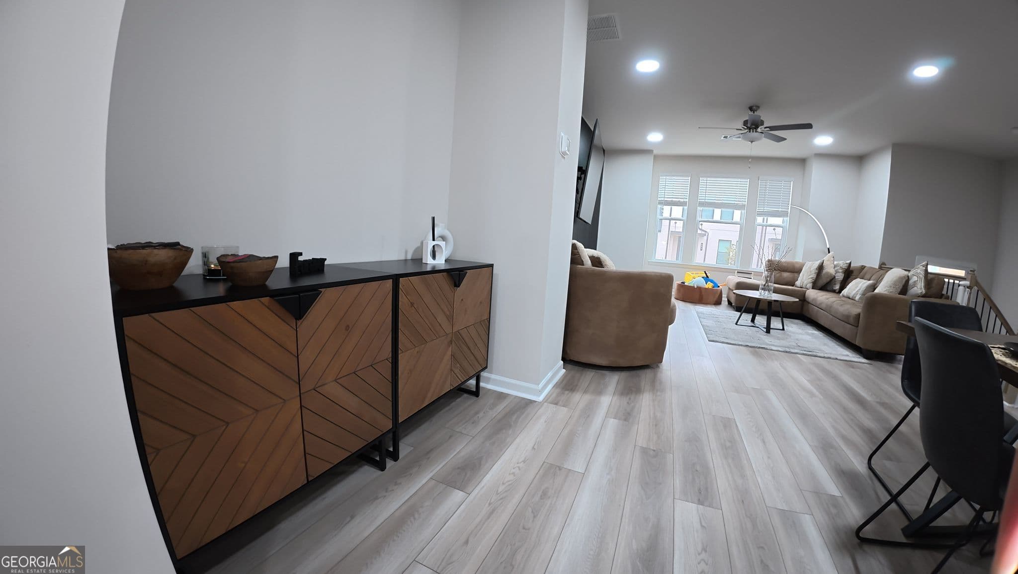 4 bedroom, 3.5 bathroom townhouse for sale at 320 Cornett Way, Lawrenceville, GA 30046 — photo 8