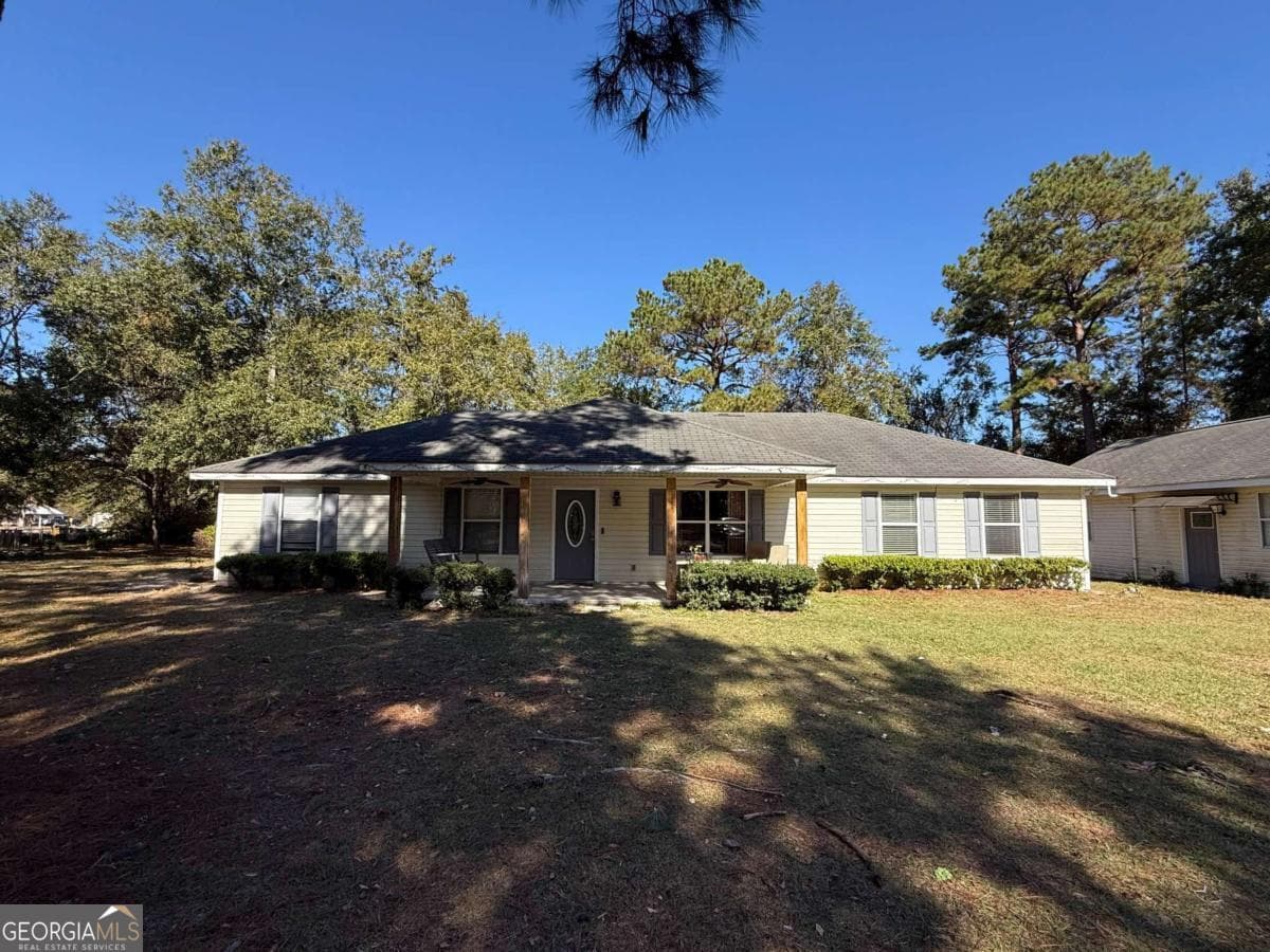 617 Robin Lane, Folkston, GA 31537 — most recent listing photo