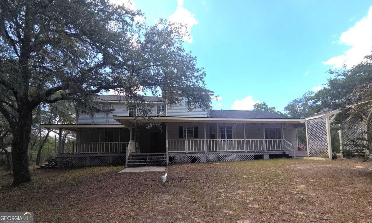 5 bedroom, 3 bathroom, 3,688 sq ft single family residence sold at 5927 Yellow Bluff Road, Blackshear, GA 31516
