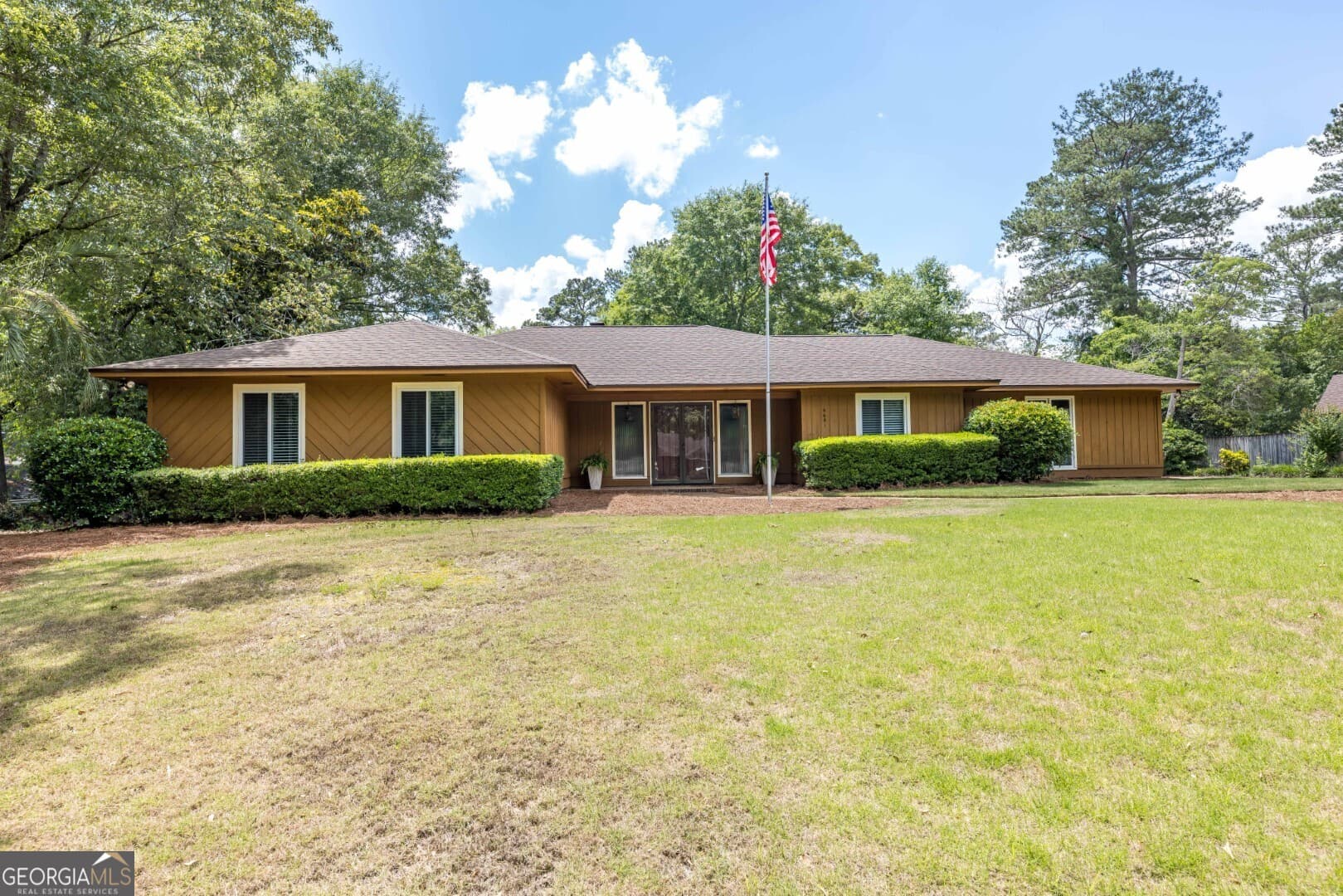 5 bedroom, 3 bathroom, 2,547 sq ft single family residence sold at 6601 Beaver Trail, Midland, GA 31820