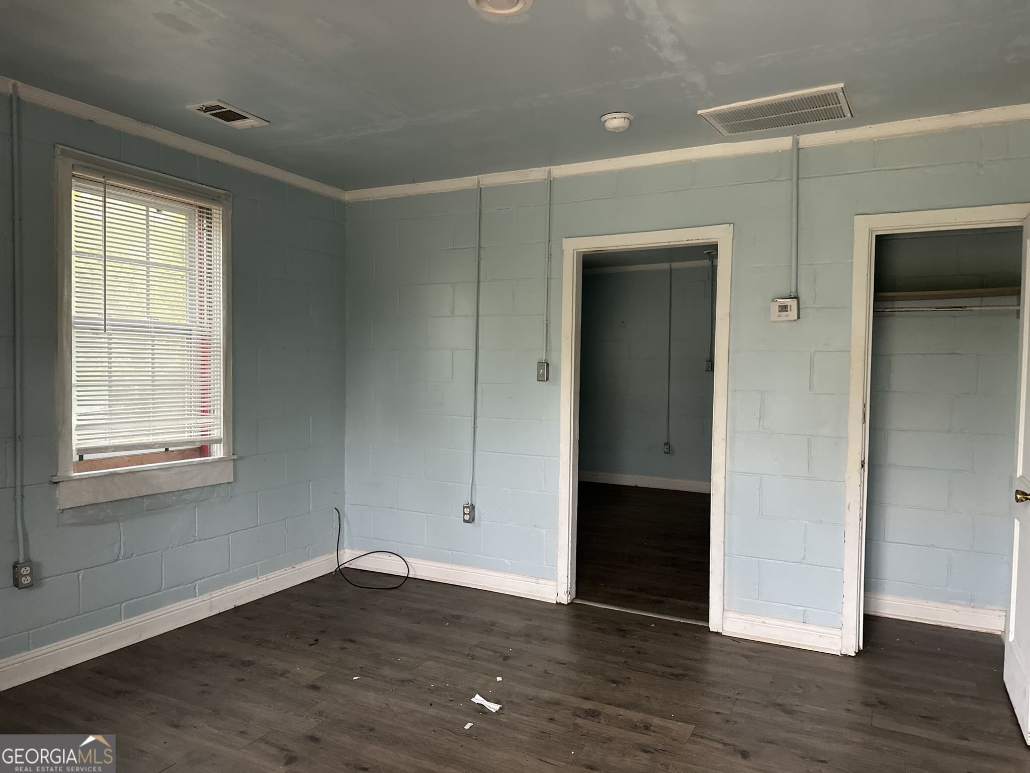 2 bedroom, 2 bathroom, 1,410 sq ft single family residence for sale at 346 Astor Street, Macon, GA 31217 — photo 4