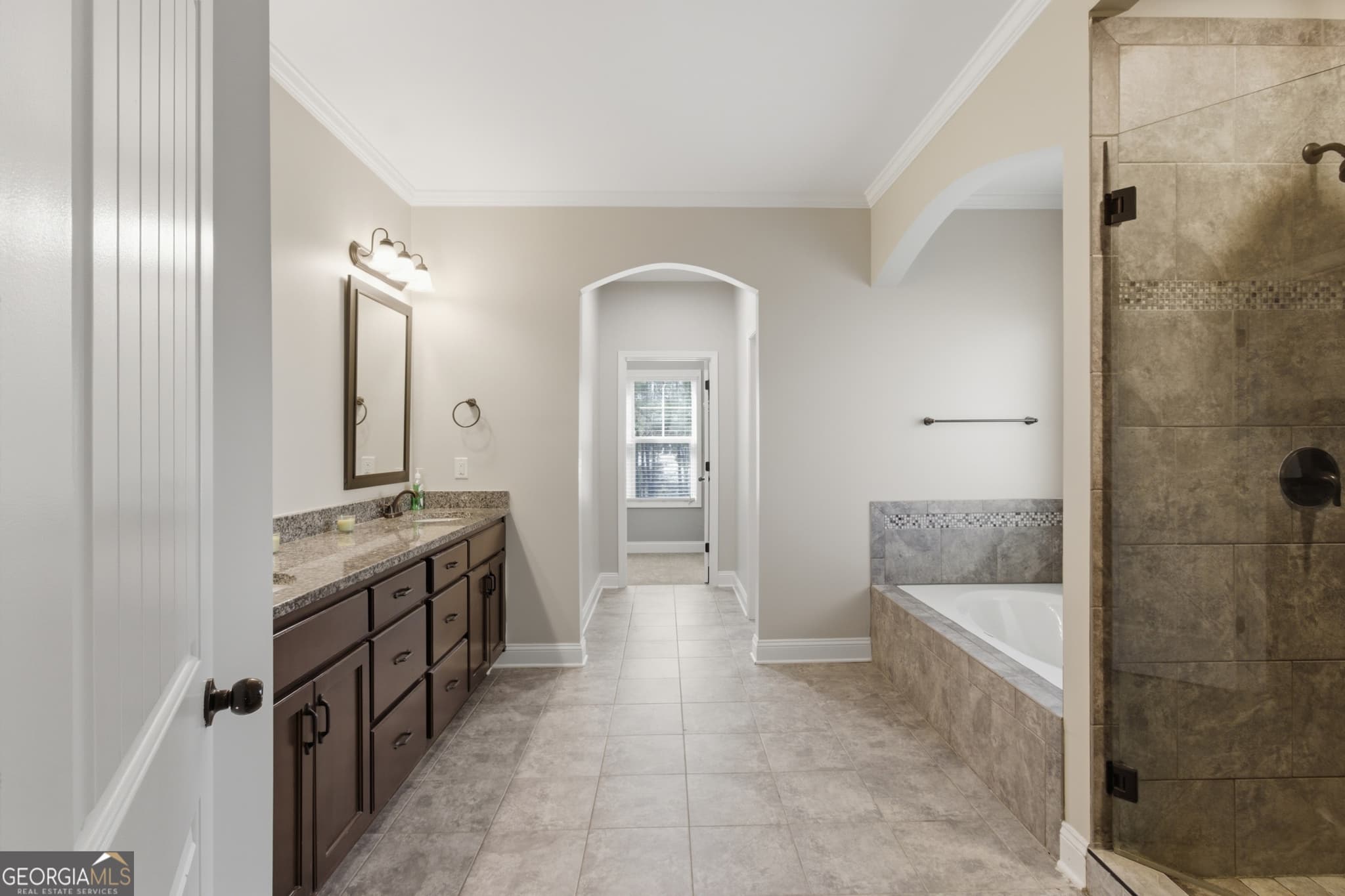 7 bedroom, 5 bathroom, 5,983 sq ft single family residence for sale at 37 Farmstead Way, Senoia, GA 30276 — photo 8