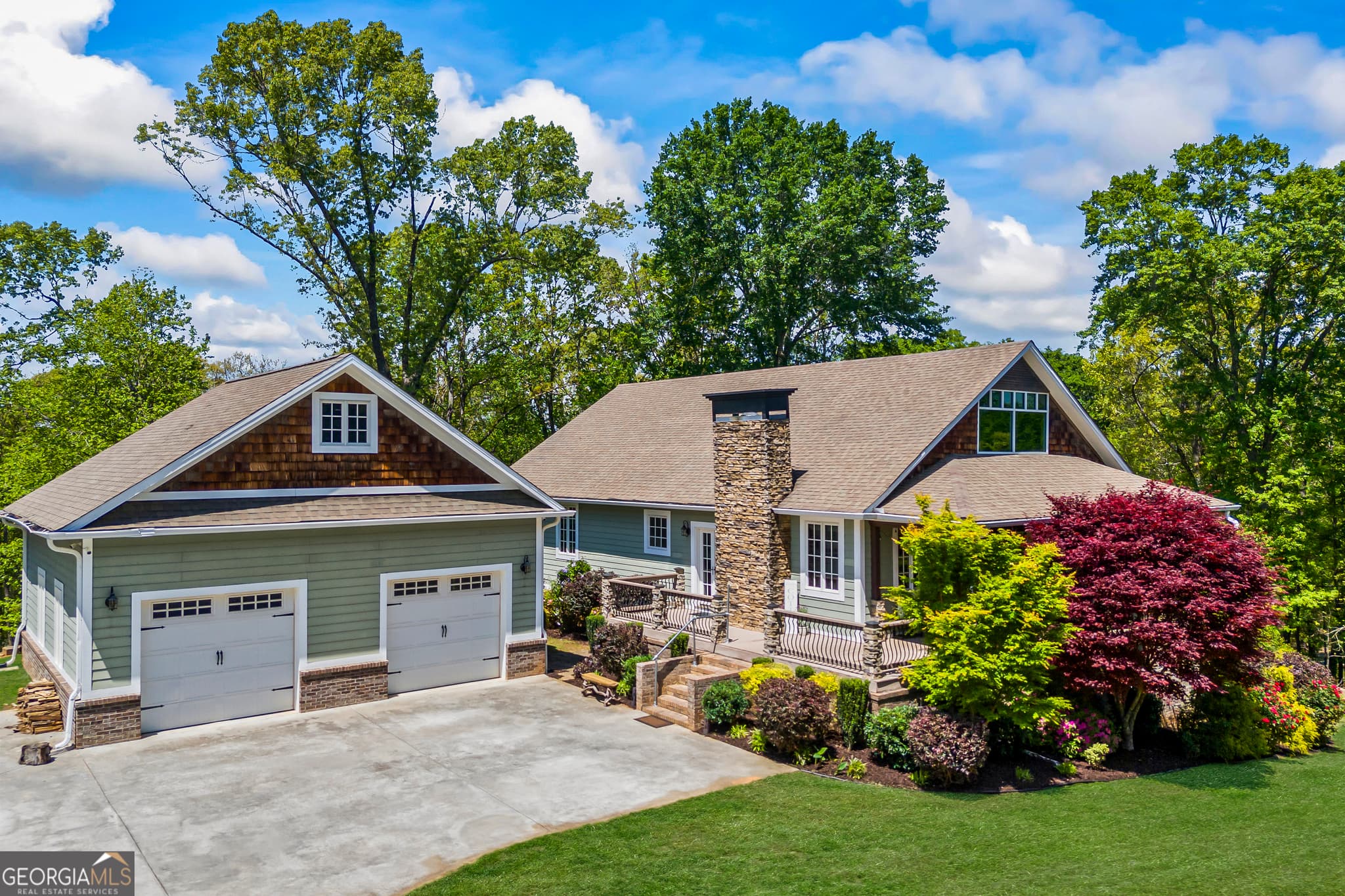 5 bedroom, 4 bathroom, 4,795 sq ft single family residence sold at 65 Edwards Place, Toccoa, GA 30577