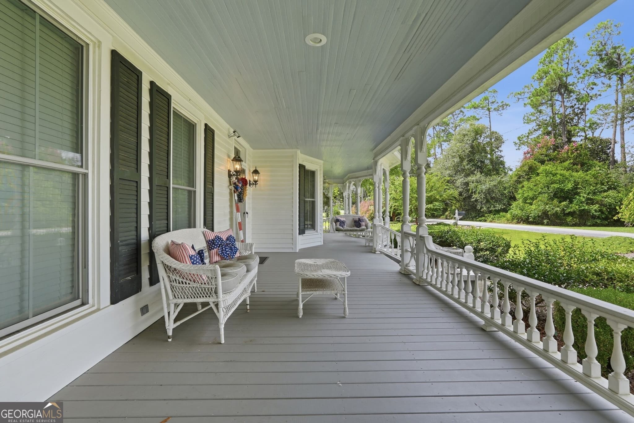 4 bedroom, 3.5 bathroom, 3,948 sq ft single family residence for sale at 309 S College Street, Twin City, GA 30471 — photo 8