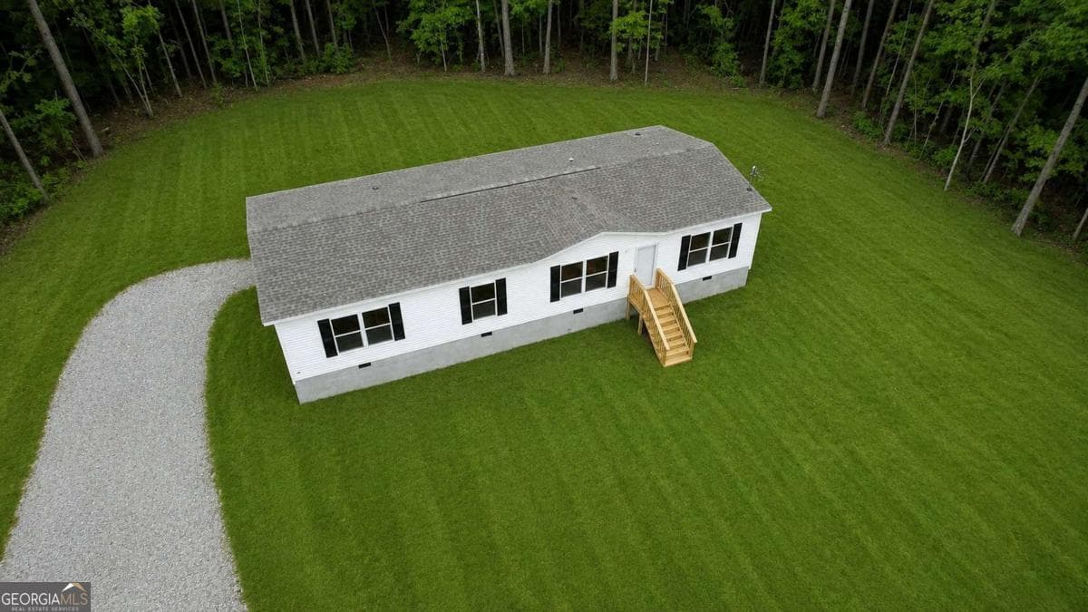 3 bedroom, 2 bathroom, 1,680 sq ft single family residence for sale at 230 Thomas Drive, Eatonton, GA 31024 — photo 6