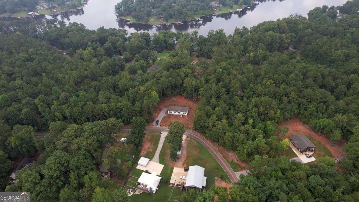 3 bedroom, 2 bathroom, 1,680 sq ft single family residence for sale at 230 Thomas Drive, Eatonton, GA 31024 — photo 4