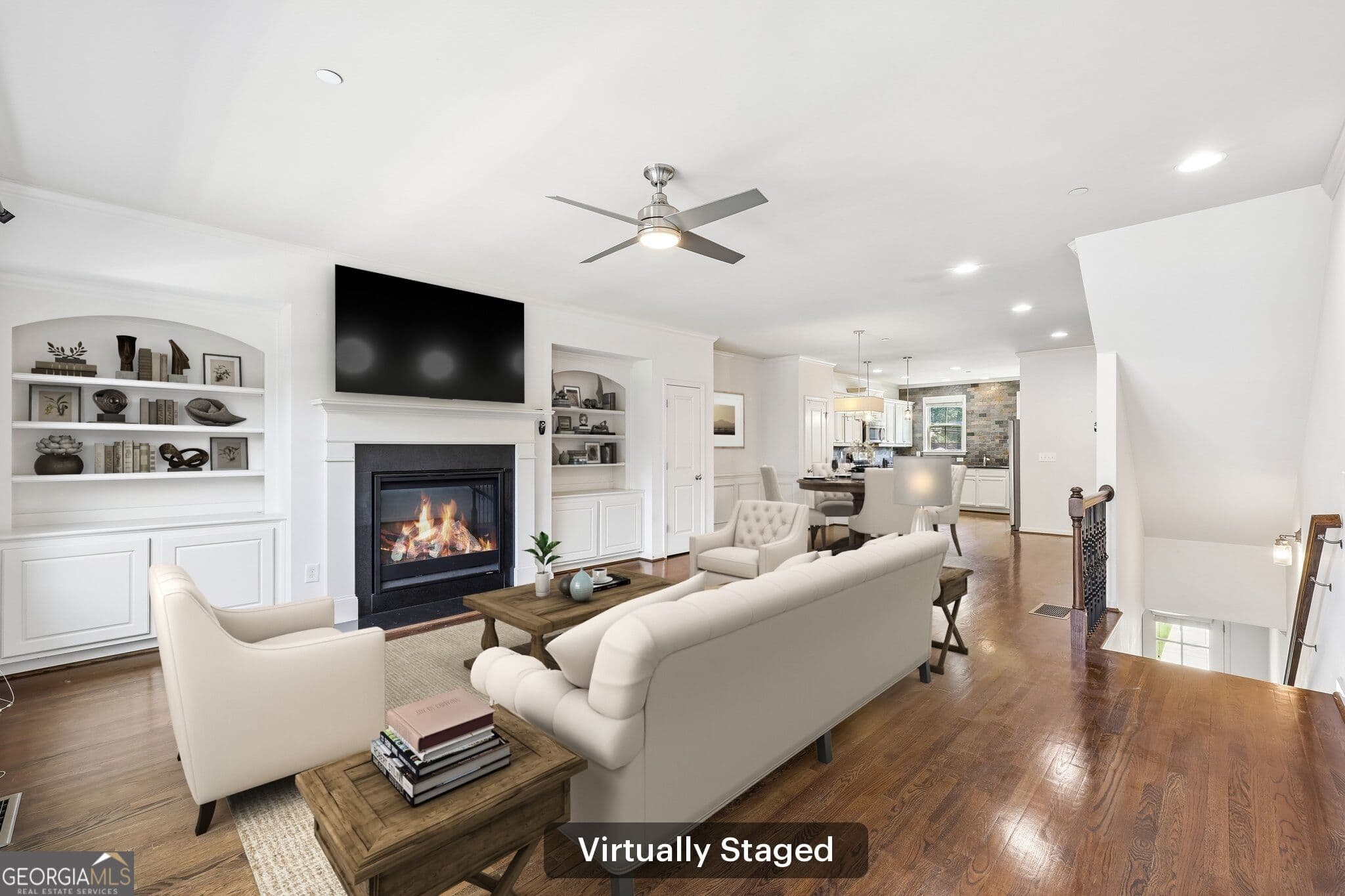 3 bedroom, 3.5 bathroom, 2,296 sq ft townhouse for sale at 1349 Hawthorne Avenue, Smyrna, GA 30080 — photo 2