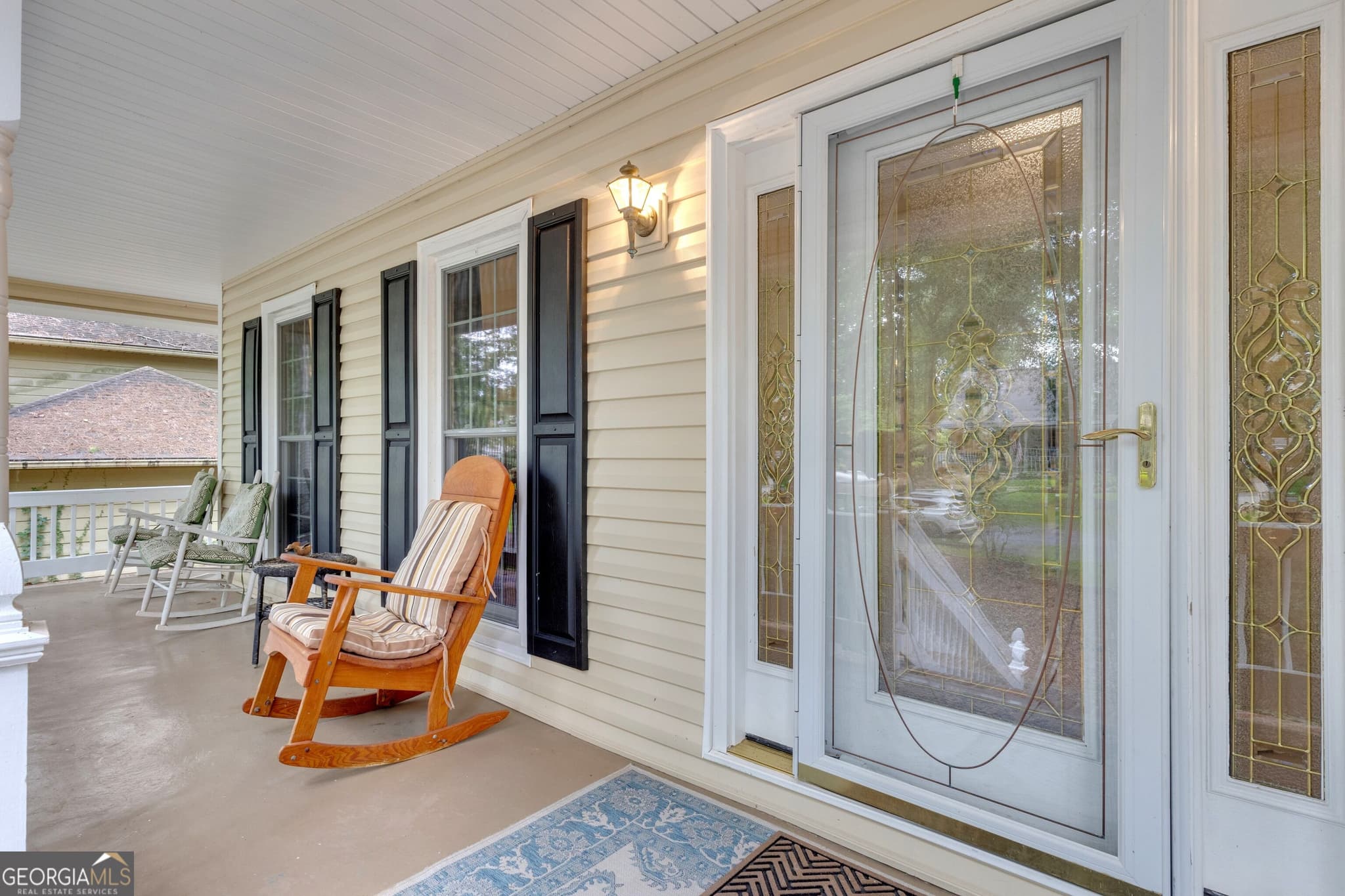 4 bedroom, 3.5 bathroom, 4,072 sq ft single family residence for sale at 153 Lakeside Drive, Peachtree City, GA 30269 — photo 6