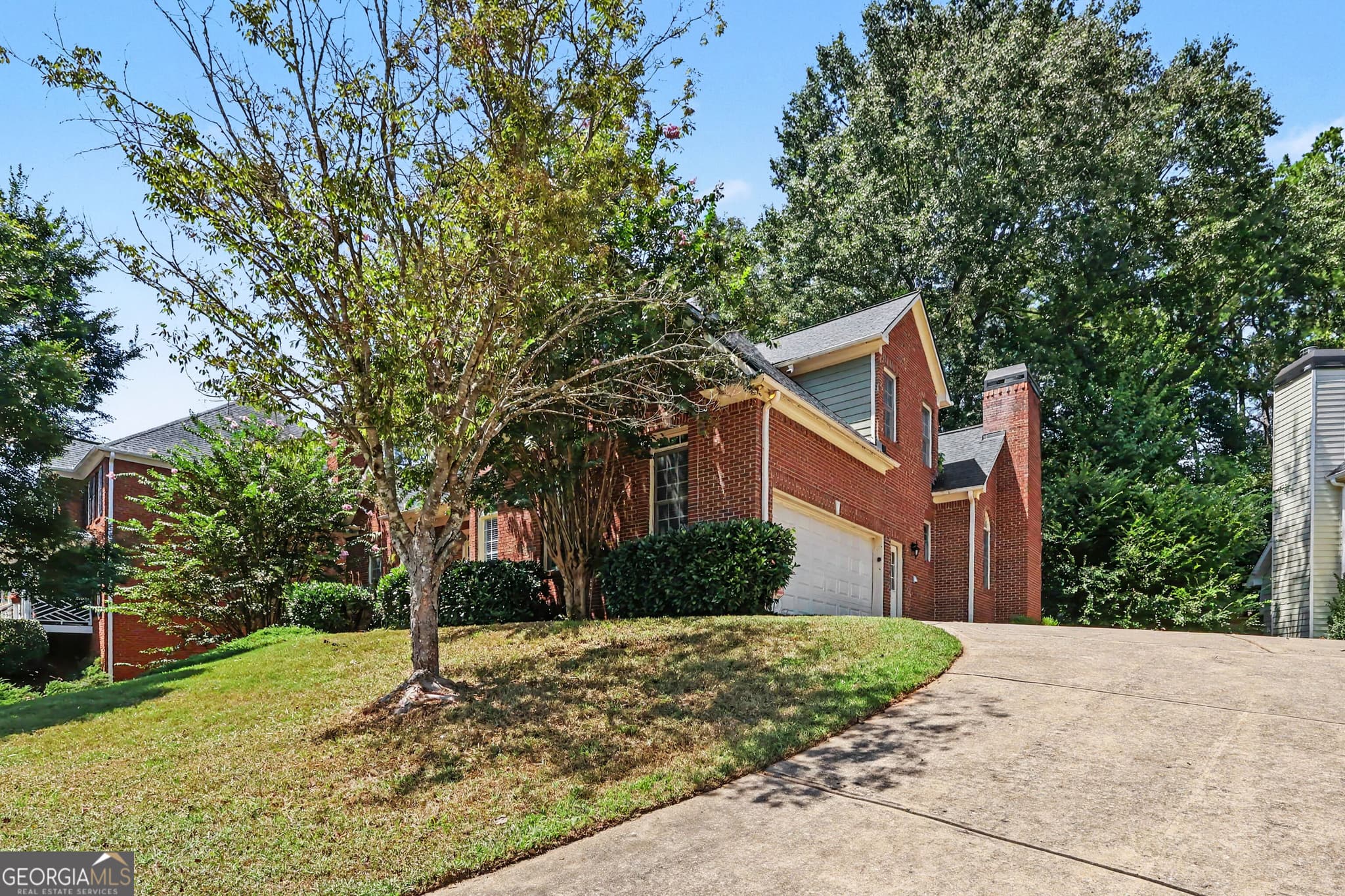 4 bedroom, 2.5 bathroom, 2,628 sq ft single family residence for sale at 2848 Lost Lakes Way, Powder Springs, GA 30127 — photo 2