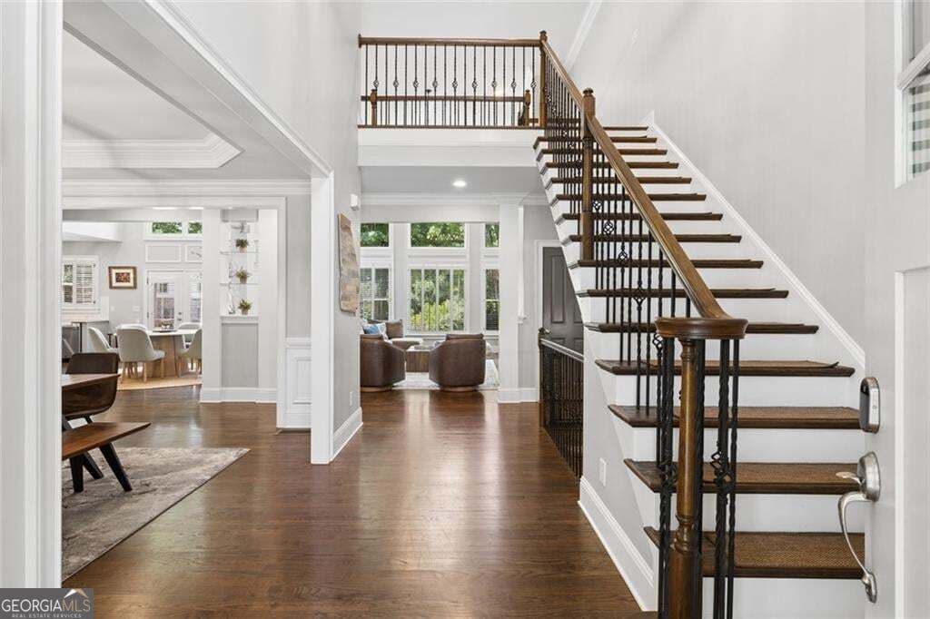5 bedroom, 5.5 bathroom, 6,909 sq ft single family residence for sale at 12350 Charlotte Drive, Alpharetta, GA 30004 — photo 3