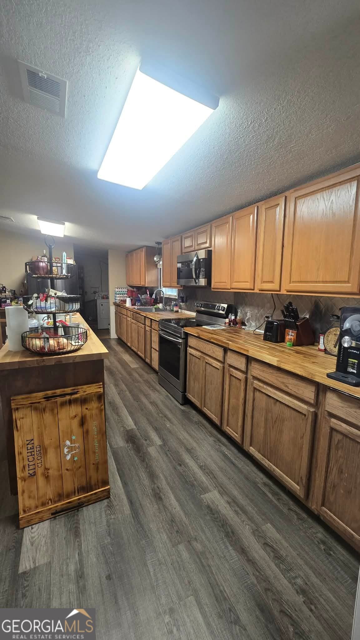 4 bedroom, 3 bathroom, 2,432 sq ft mixed use for sale at 348 Ponders Mill Road, Richland, GA 31825 — photo 7