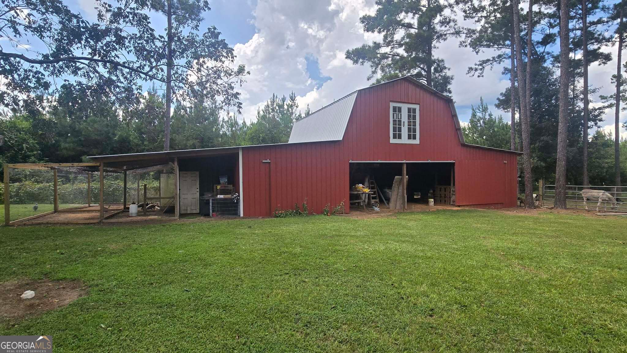 4 bedroom, 3 bathroom, 2,432 sq ft mixed use for sale at 348 Ponders Mill Road, Richland, GA 31825 — photo 3