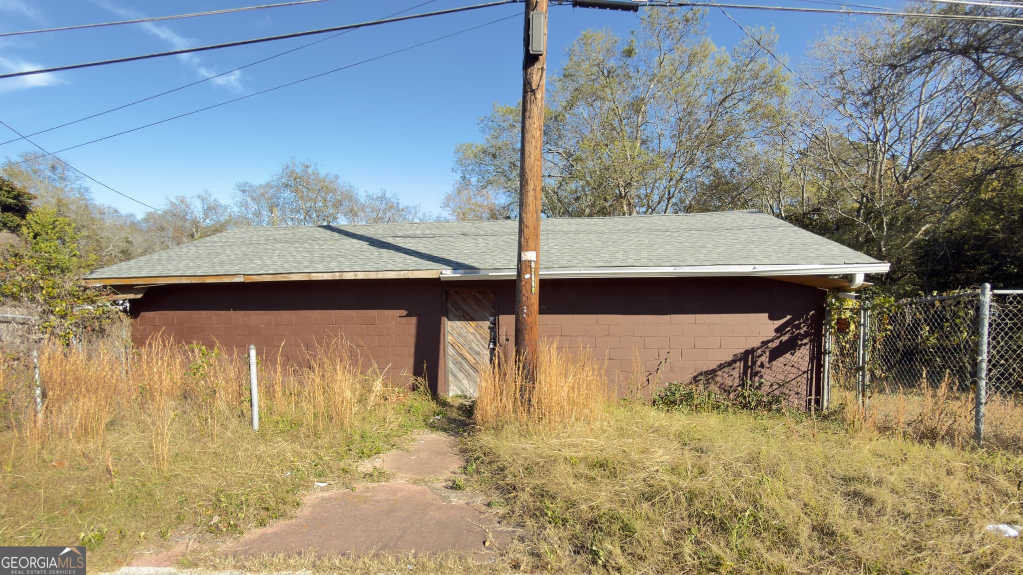 2 bedroom, 1 bathroom, 1,146 sq ft single family residence for sale at 3581 Hollingsworth Road, Macon, GA 31210 — photo 1 of 5