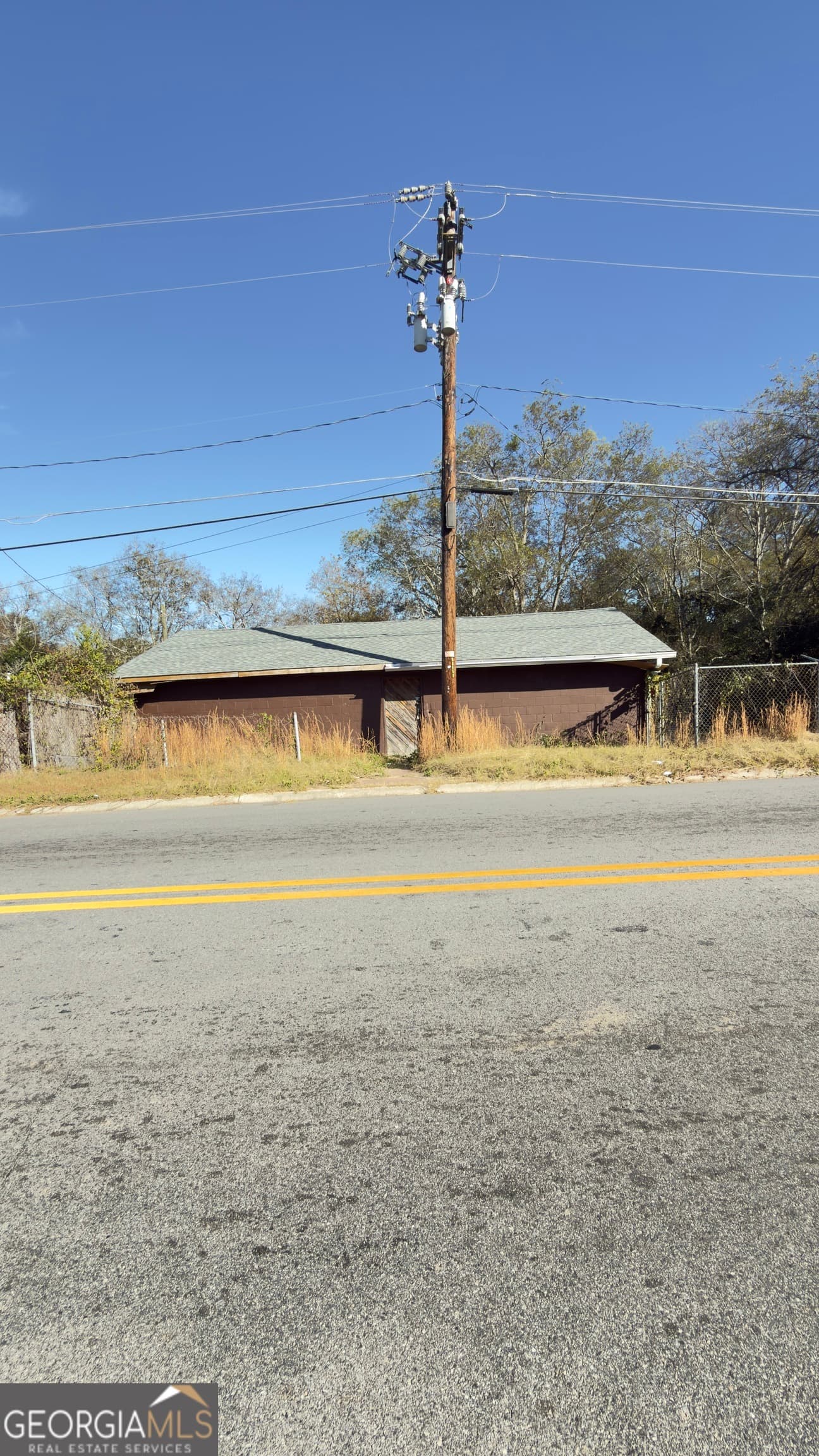 2 bedroom, 1 bathroom, 1,146 sq ft single family residence for sale at 3581 Hollingsworth Road, Macon, GA 31210 — photo 5