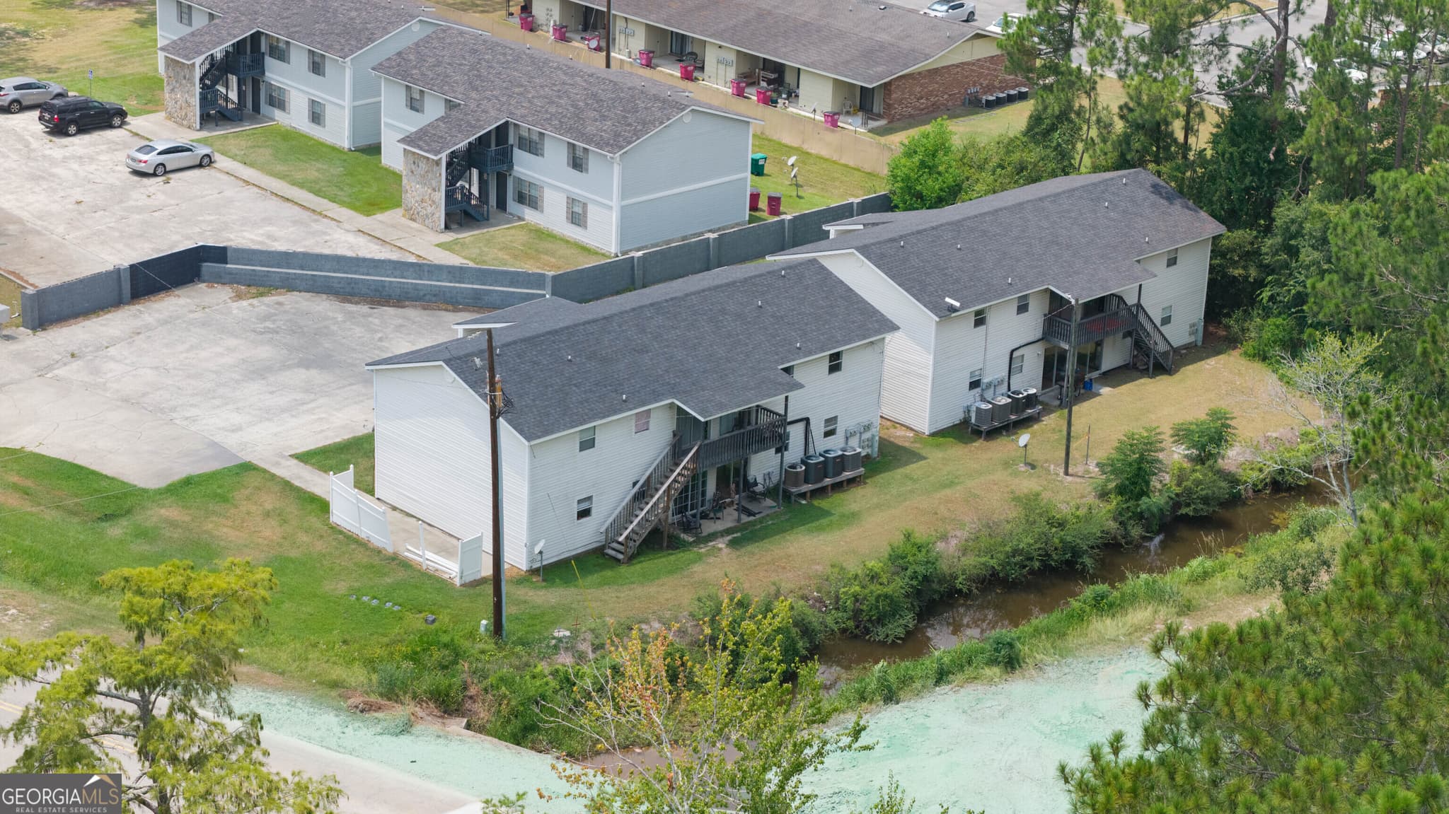 multi family,quadruplex for sale at 1900 City Circle Road, Baxley, GA 31513 — photo 4