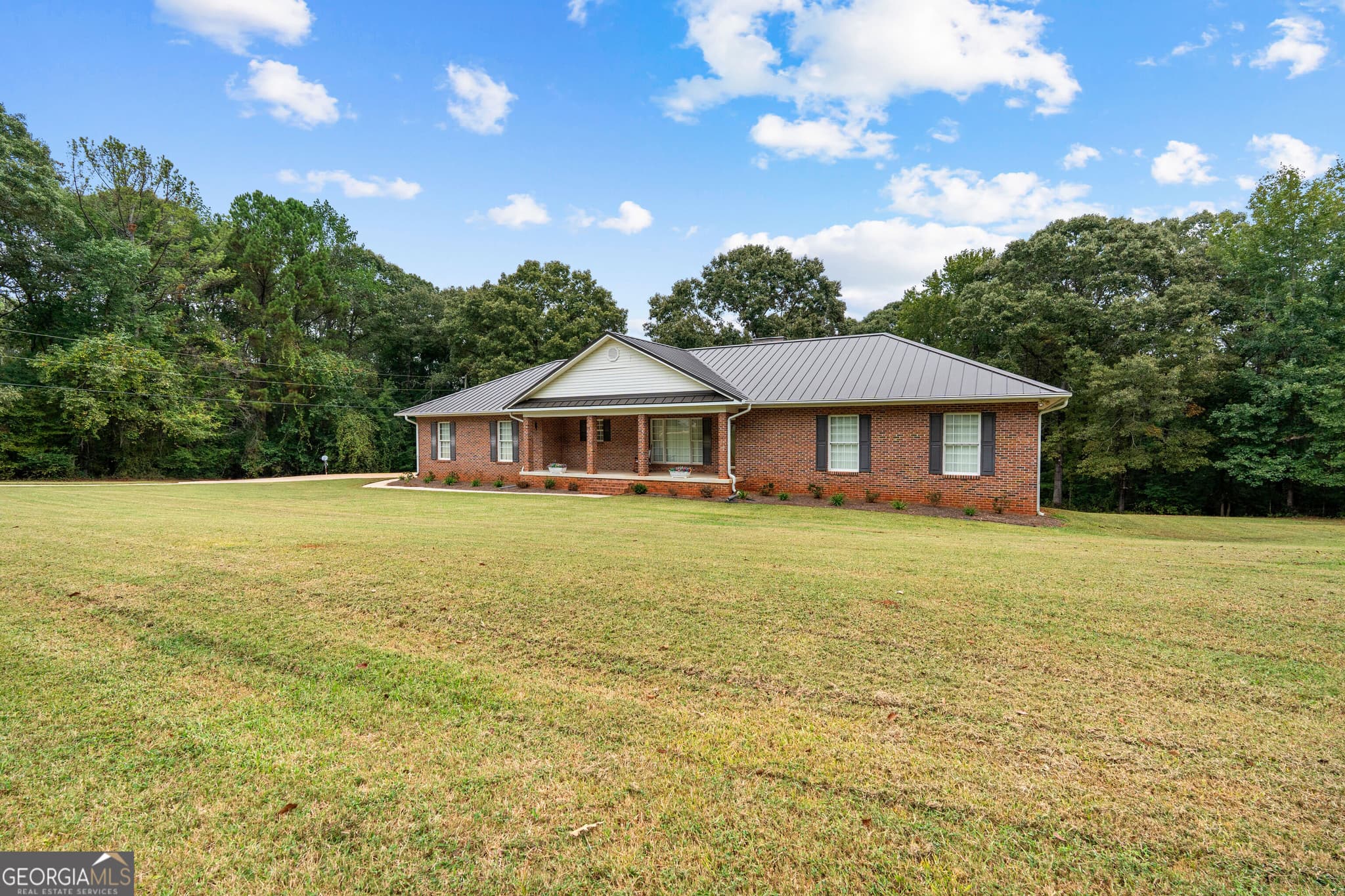 3 bedroom, 2 bathroom, 2,243 sq ft single family residence for sale at 1509 Trice Cemetary Road, Thomaston, GA 30286 — photo 3