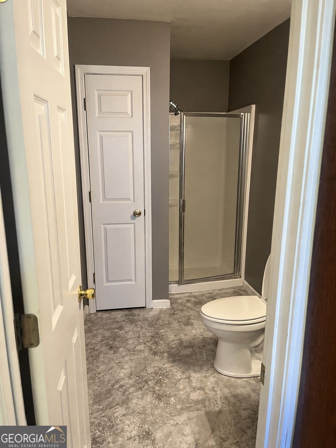 4 bedroom, 3 bathroom, 2,188 sq ft single family residence for sale at 11812 Registry Boulevard, Hampton, GA 30228 — photo 10
