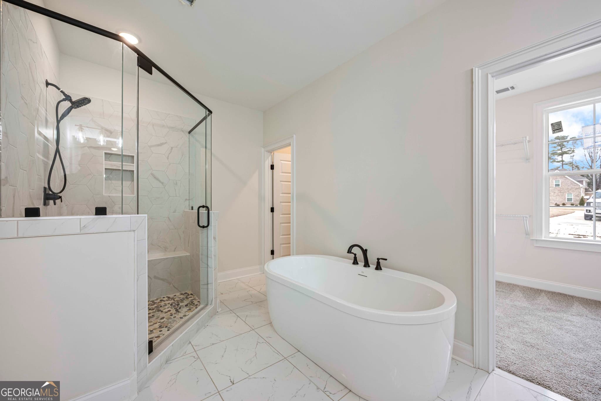5 bedroom, 4.5 bathroom, 3,800 sq ft single family residence under contract at 10304 Emerson Way, Midland, GA 31820 — photo 8
