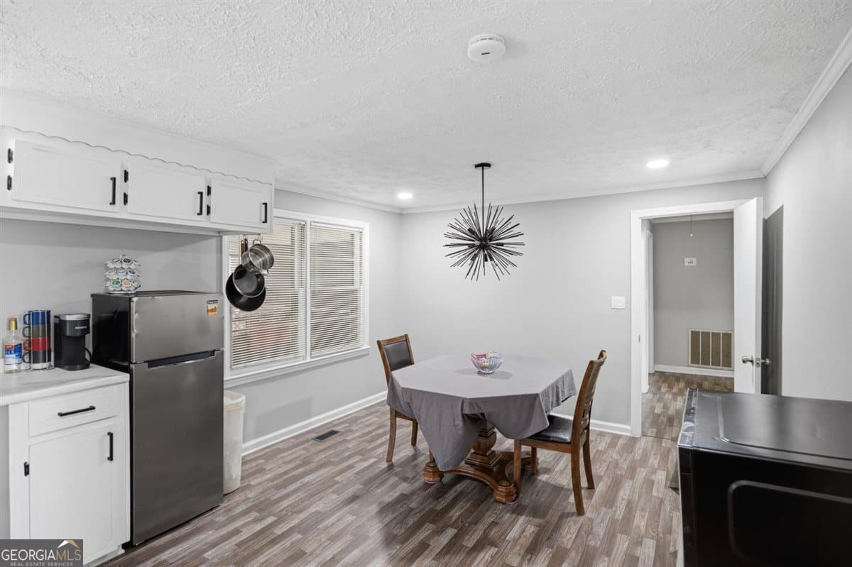 2 bedroom, 2 bathroom, 1,374 sq ft single family residence for sale at 1280 Baker Drive, Macon, GA 31206 — photo 8