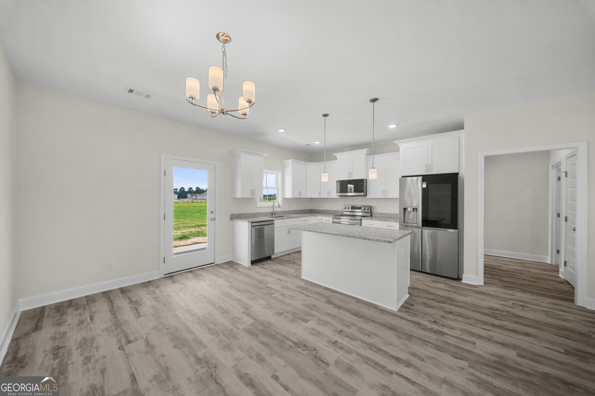 3 bedroom, 2 bathroom, 1,530 sq ft single family residence for sale at 312 Barney Run 172, Statesboro, GA 30458 — photo 5