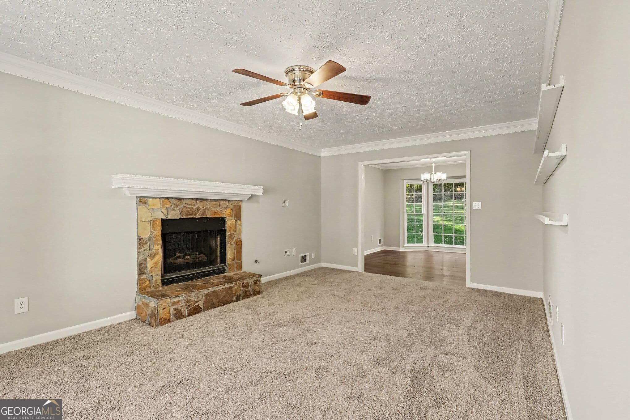 3 bedroom, 2.5 bathroom, 1,673 sq ft single family residence for sale at 1519 Hillside Drive, Conyers, GA 30094 — photo 7