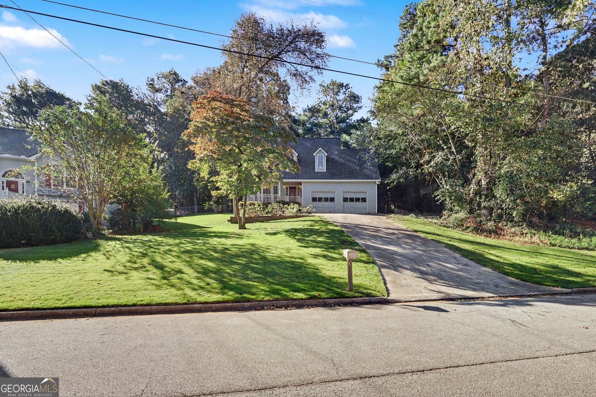 3 bedroom, 2.5 bathroom, 1,673 sq ft single family residence for sale at 1519 Hillside Drive, Conyers, GA 30094 — photo 5