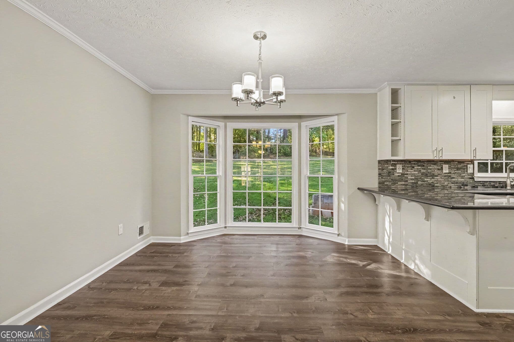 3 bedroom, 2.5 bathroom, 1,673 sq ft single family residence for sale at 1519 Hillside Drive, Conyers, GA 30094 — photo 10