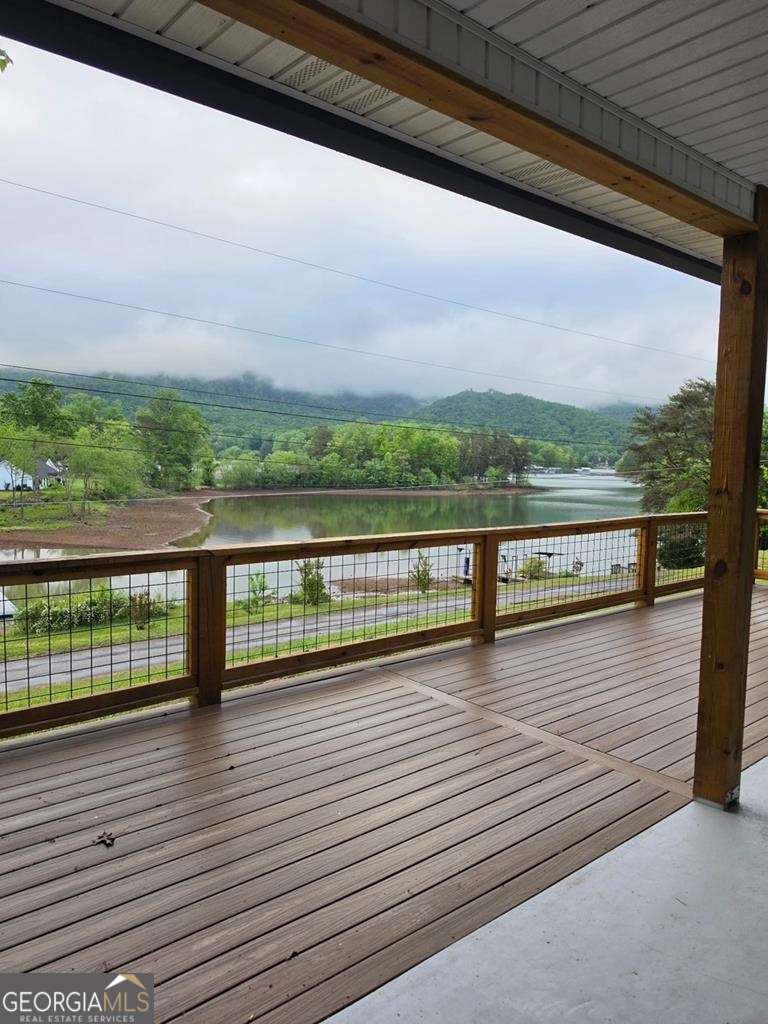 4 bedroom, 3 bathroom, 2,010 sq ft single family residence for sale at 233 Bradshaw Road, Hiawassee, GA 30546 — photo 10
