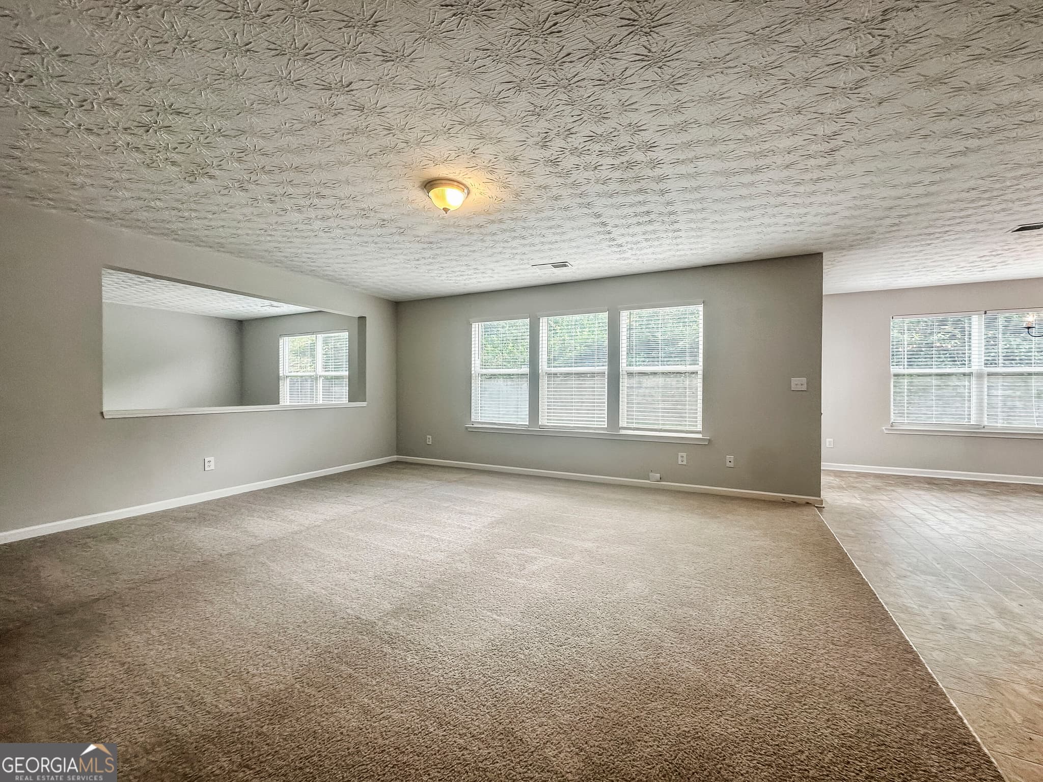 3 bedroom, 2.5 bathroom, 7,190 sq ft single family residence for rent at 2613 Waterdale Road, South Fulton, GA 30331 for $2,625 a month — photo 3