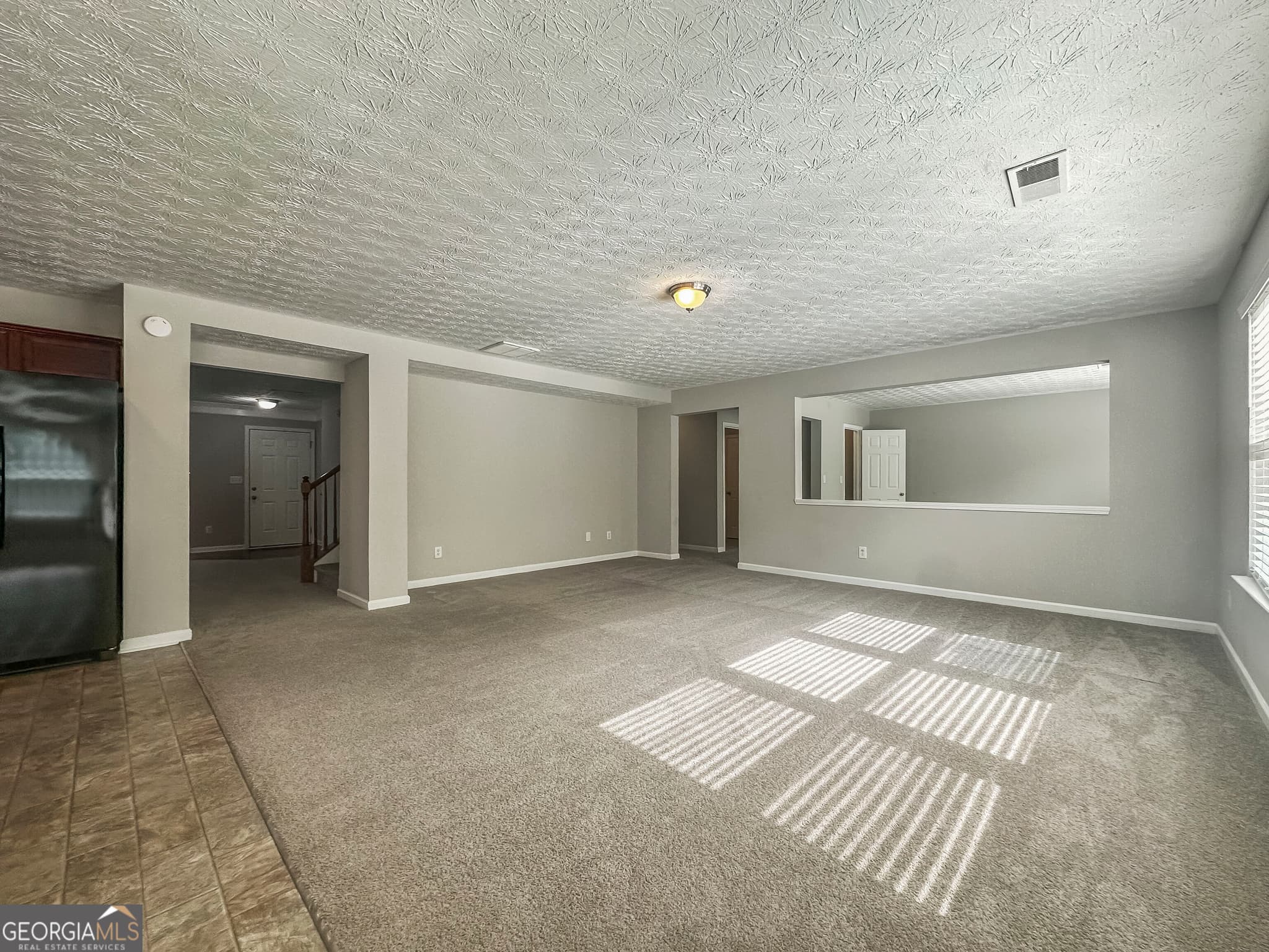 3 bedroom, 2.5 bathroom, 7,190 sq ft single family residence for rent at 2613 Waterdale Road, South Fulton, GA 30331 for $2,625 a month — photo 4